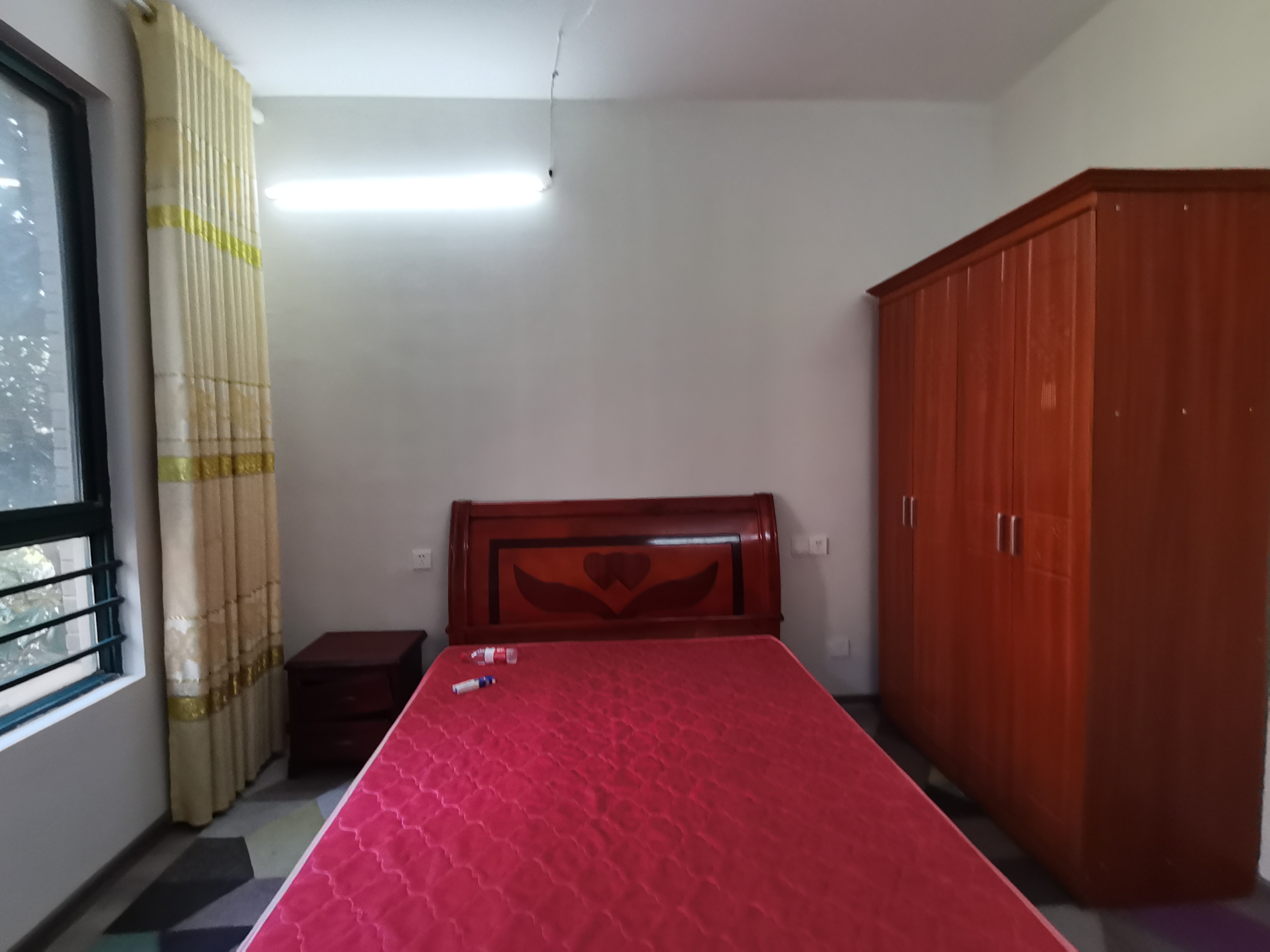 尚格名城东岸花园  3室2厅1卫    78.8万 尚格名城东岸花园  3室2厅1卫    78.8万室内图