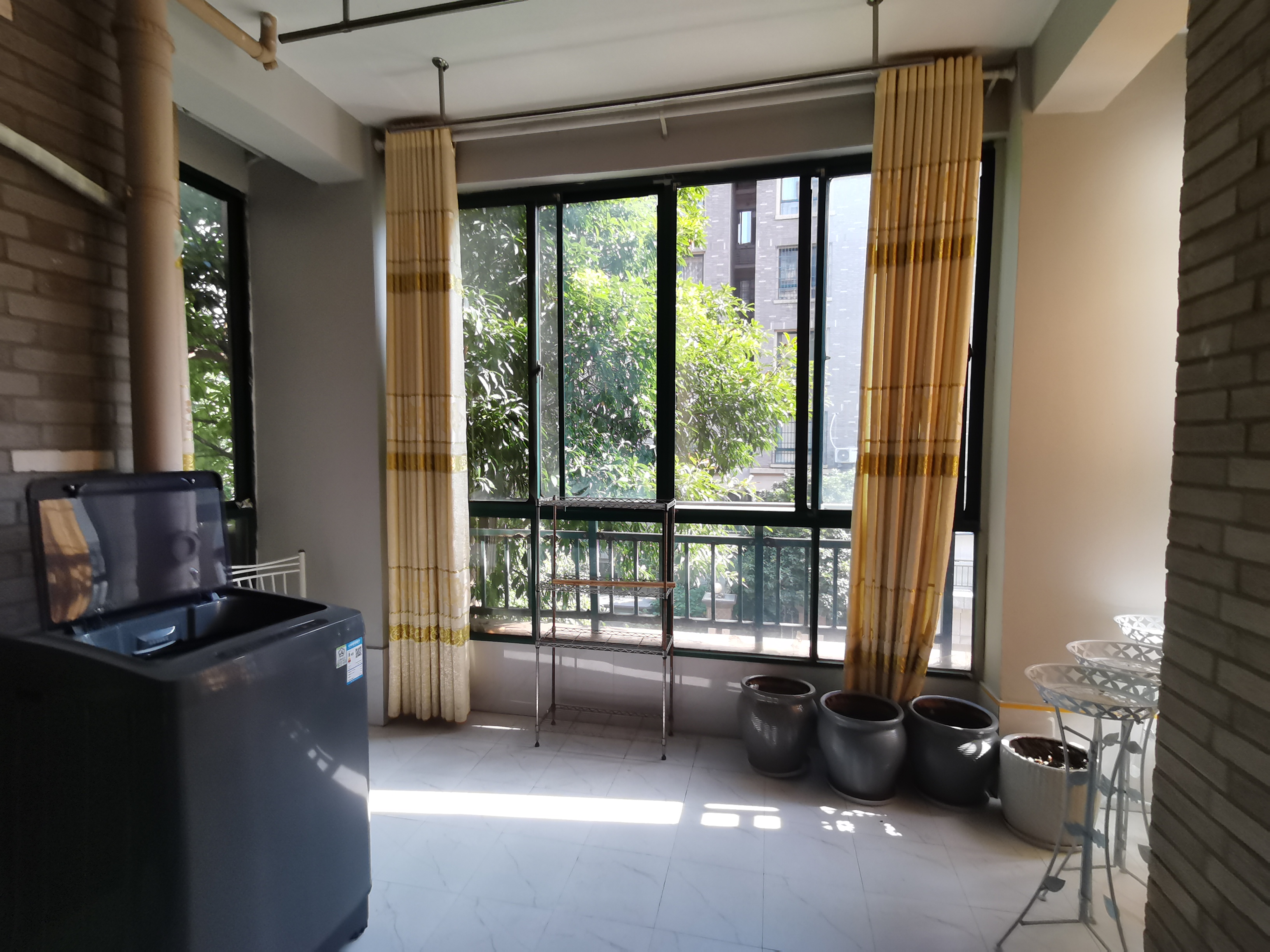 尚格名城东岸花园  3室2厅1卫    78.8万 尚格名城东岸花园  3室2厅1卫    78.8万室内图