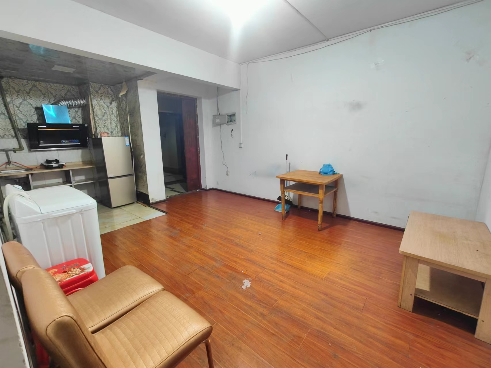 中天会展城B区  2室2厅1卫   2500.00元/月室内图