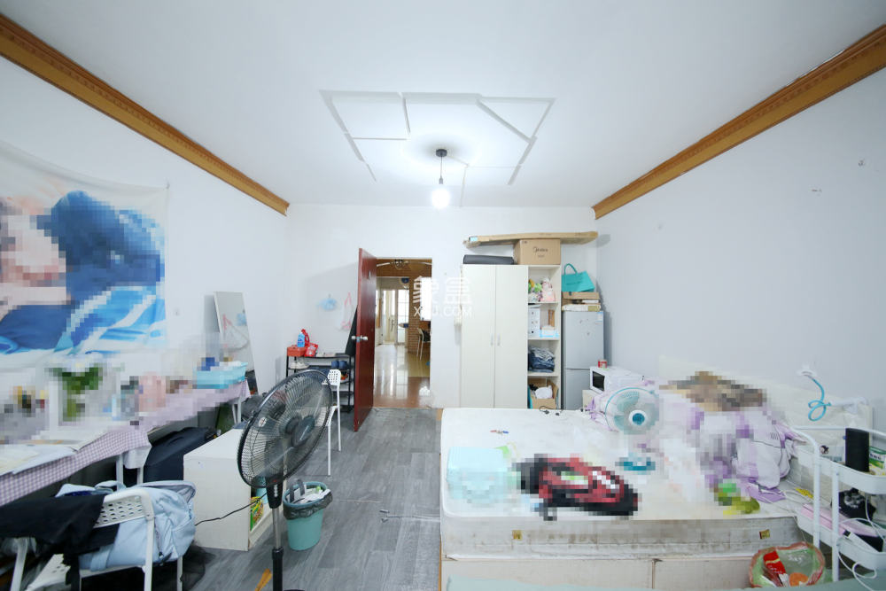 长沙市化工医药行业管理办公室宿舍  4室2厅2卫   92.00万