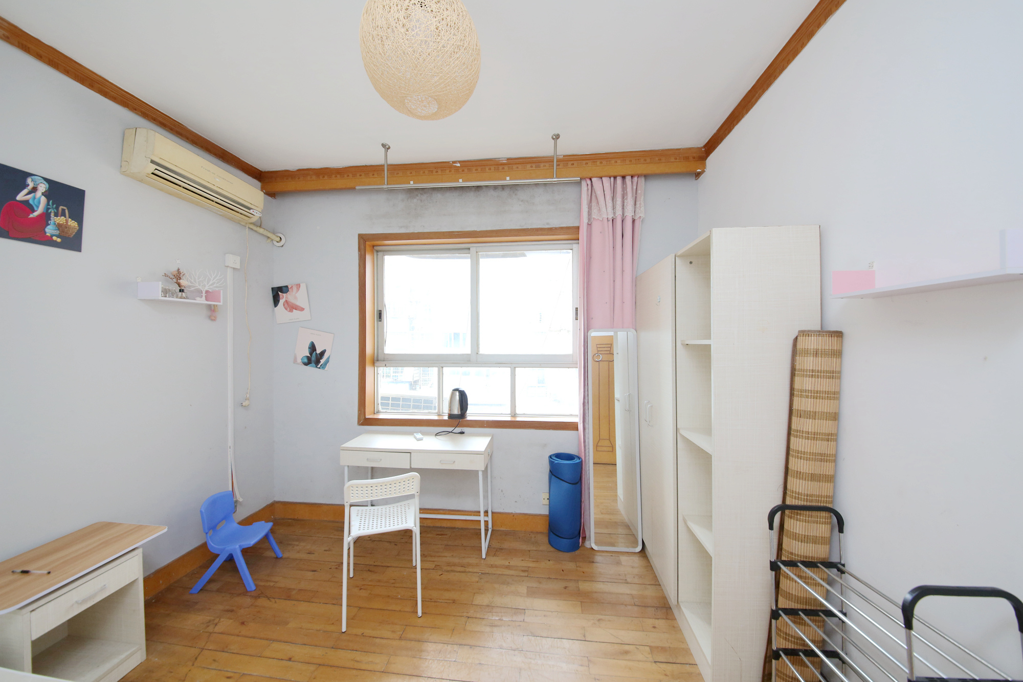 长沙市化工医药行业管理办公室宿舍  4室2厅2卫   86.00万卧室