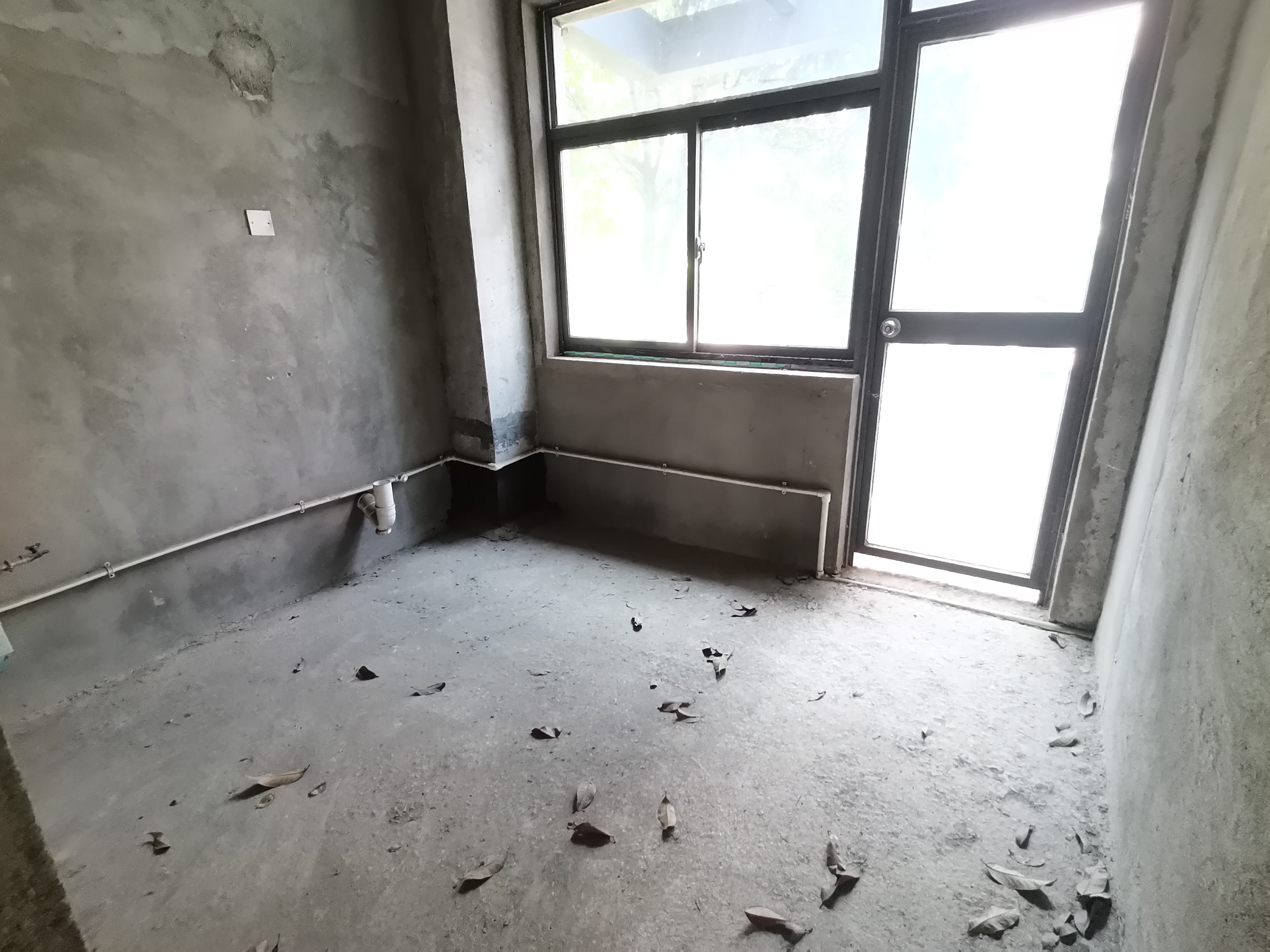 磐龙生态社区 6室3厅4卫 86.8万 磐龙生态社区 6室3厅4卫 86.8万室内图