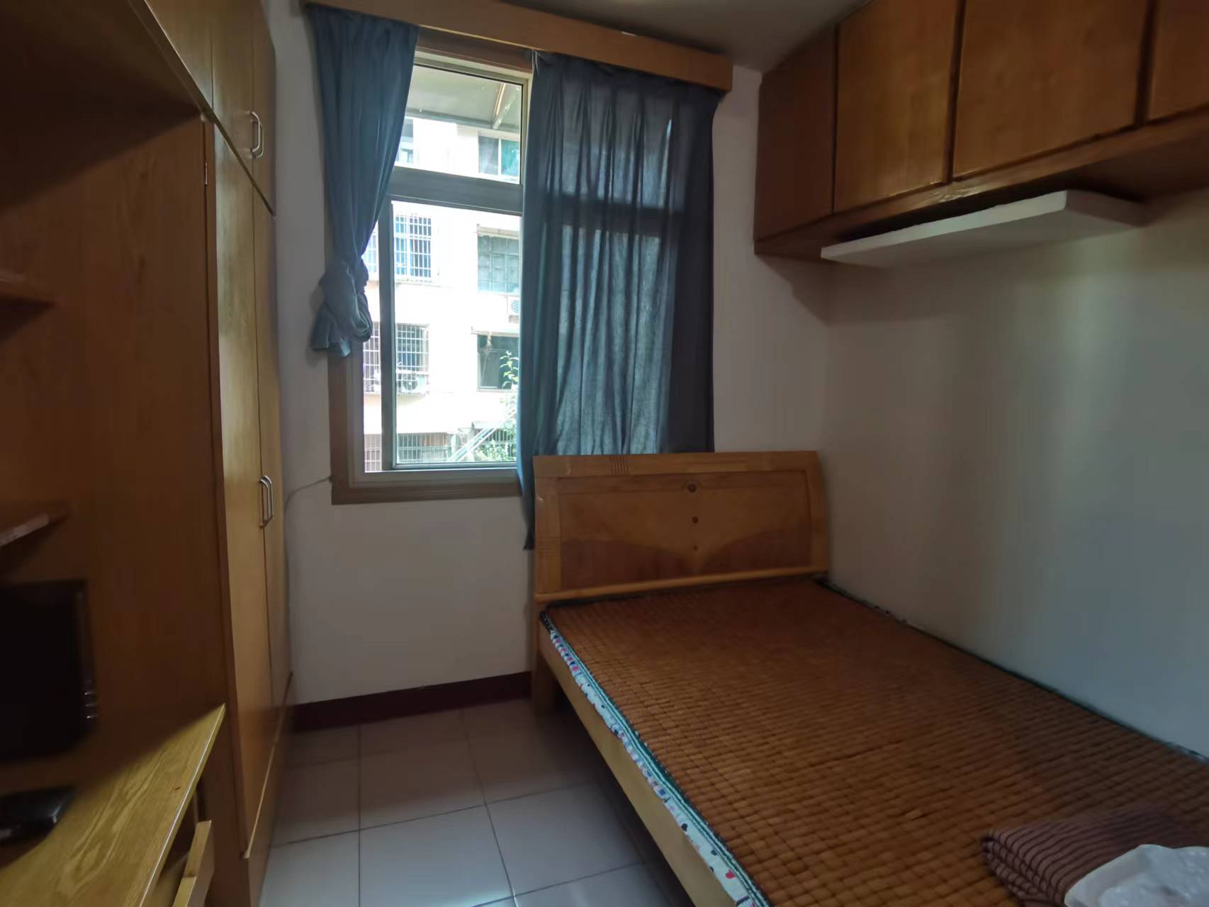 新华一村 1室1厅1卫 21.00万 新华一村 1室1厅1卫 21.00万室内图