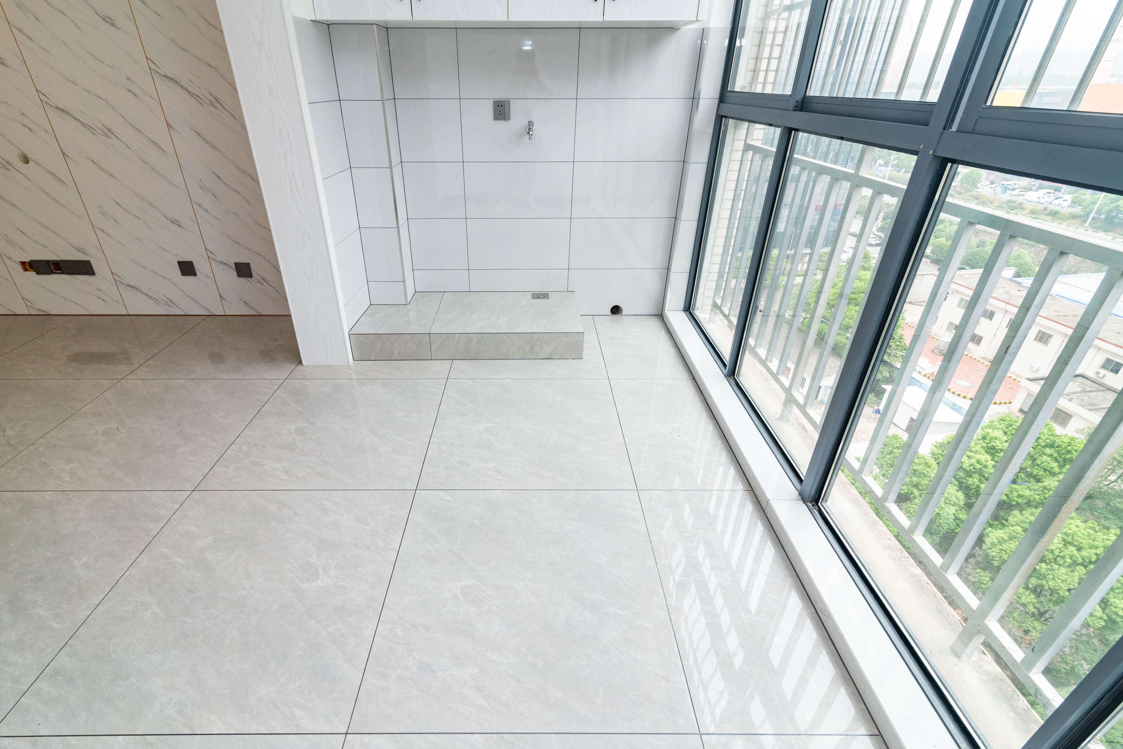 紫晶城  2室2厅1卫    49.8万 紫晶城  2室2厅1卫    49.8万阳台