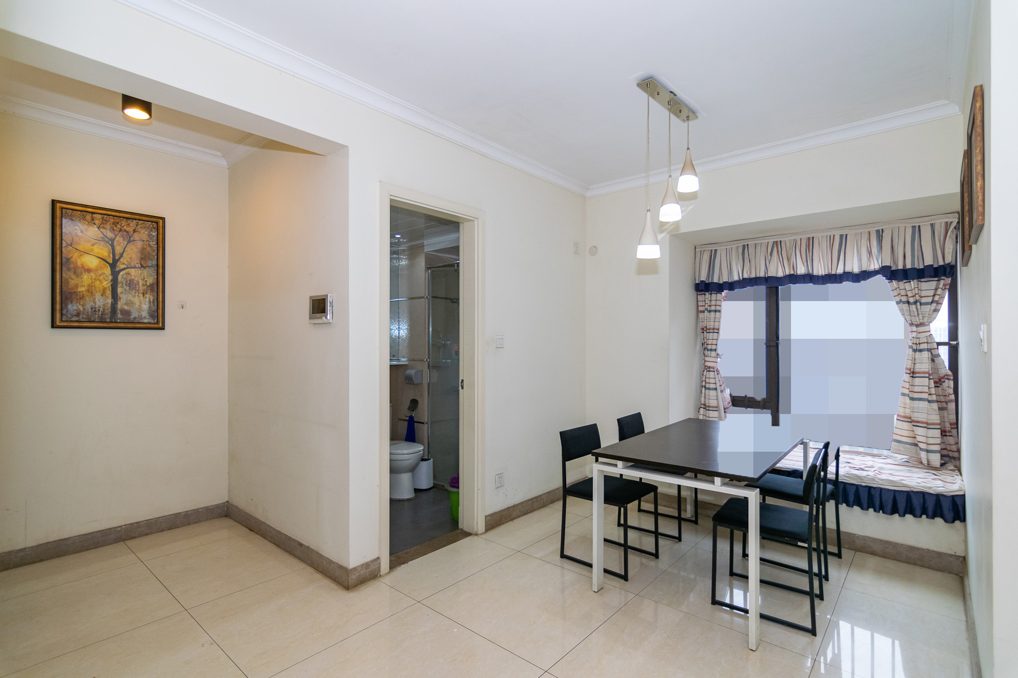 时代倾城一期  3室2厅2卫    112.8万客厅