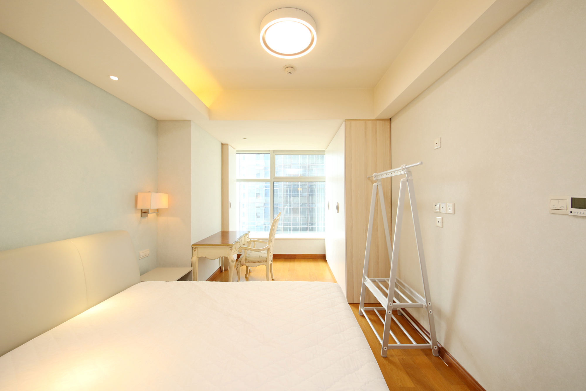 运达国际广场  2室1厅1卫    188.0万卧室