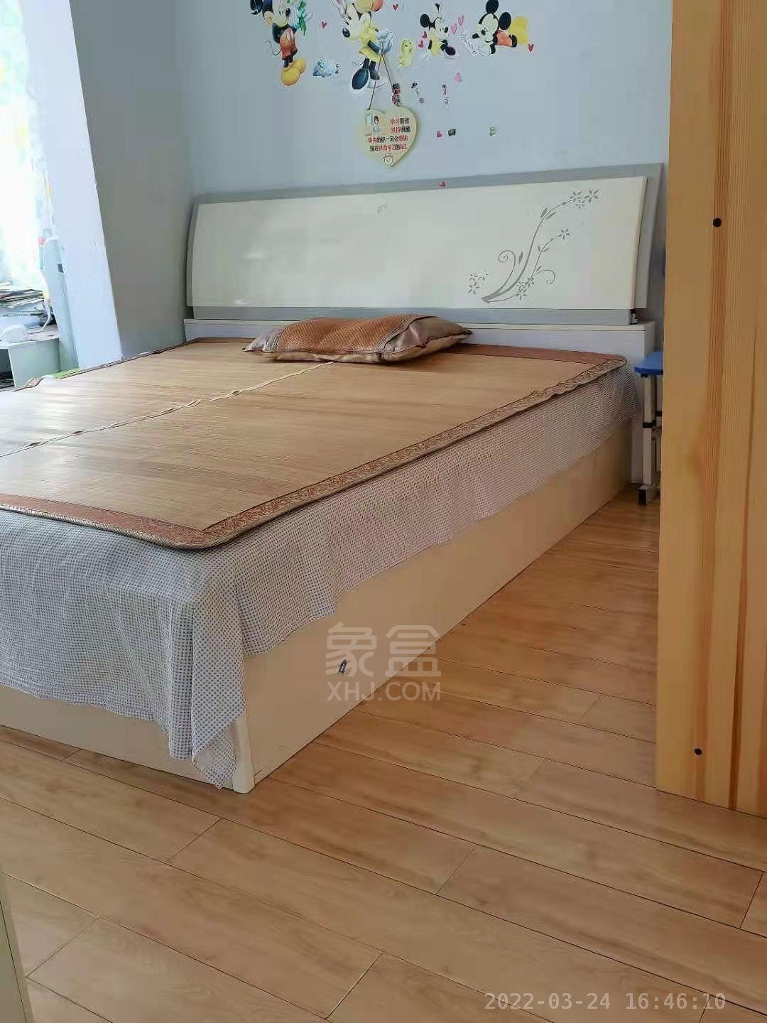 中央商业广场 2室2厅1卫 55.0万 中央商业广场 2室2厅1卫 55.0万室内图