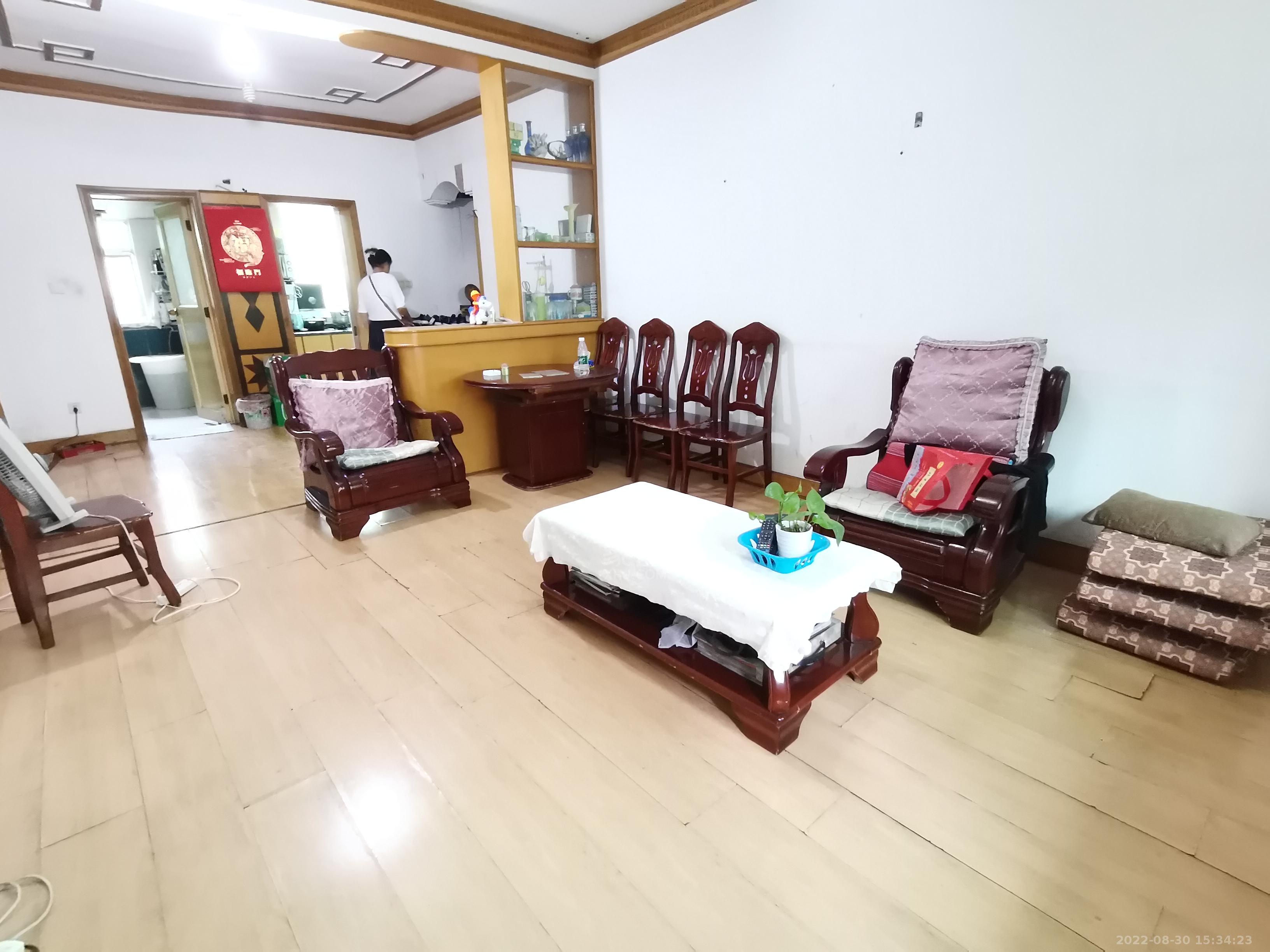 株起南苑  2室2厅1卫   1300.00元/月室内图1