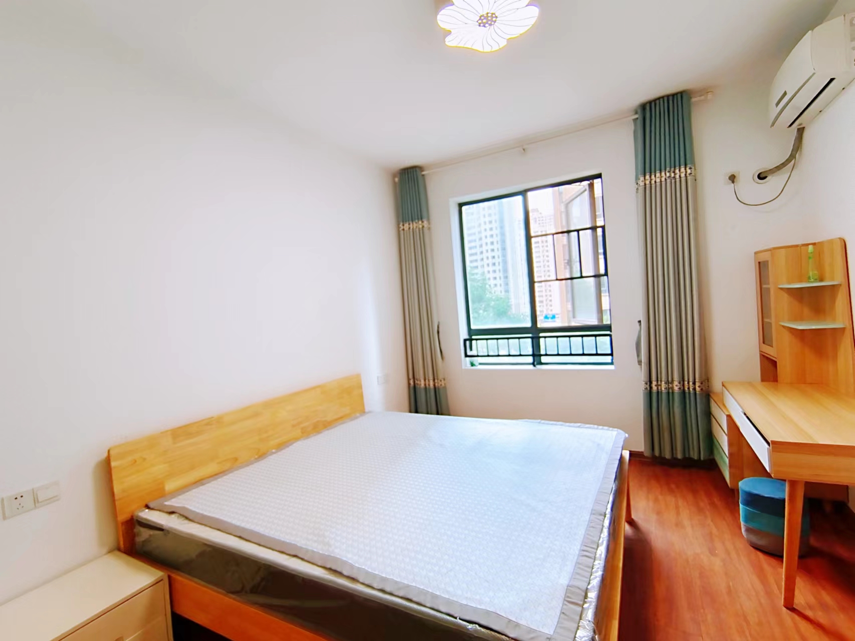 泰山公馆 2室2厅1卫 54.0万 泰山公馆 2室2厅1卫 54.0万室内图