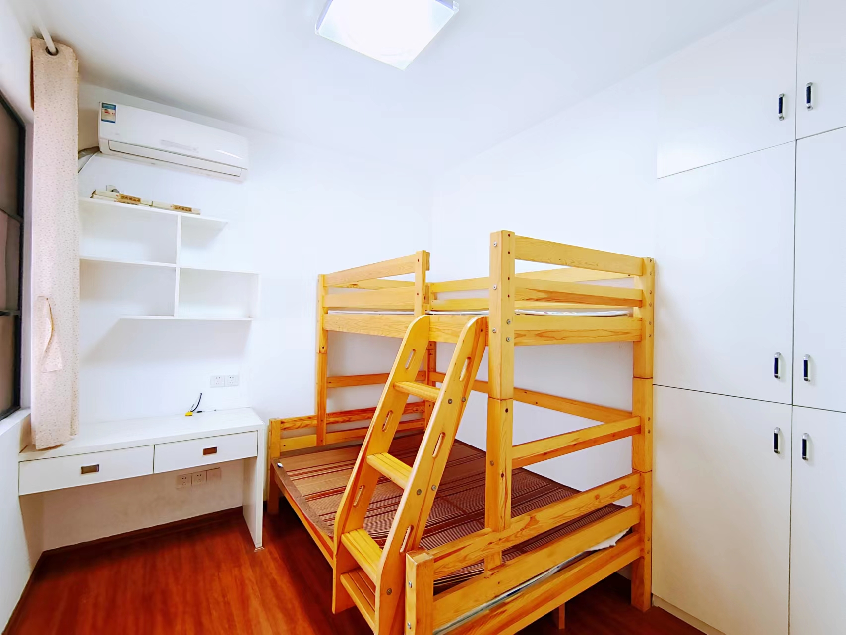 泰山公馆 2室2厅1卫 54.0万 泰山公馆 2室2厅1卫 54.0万室内图