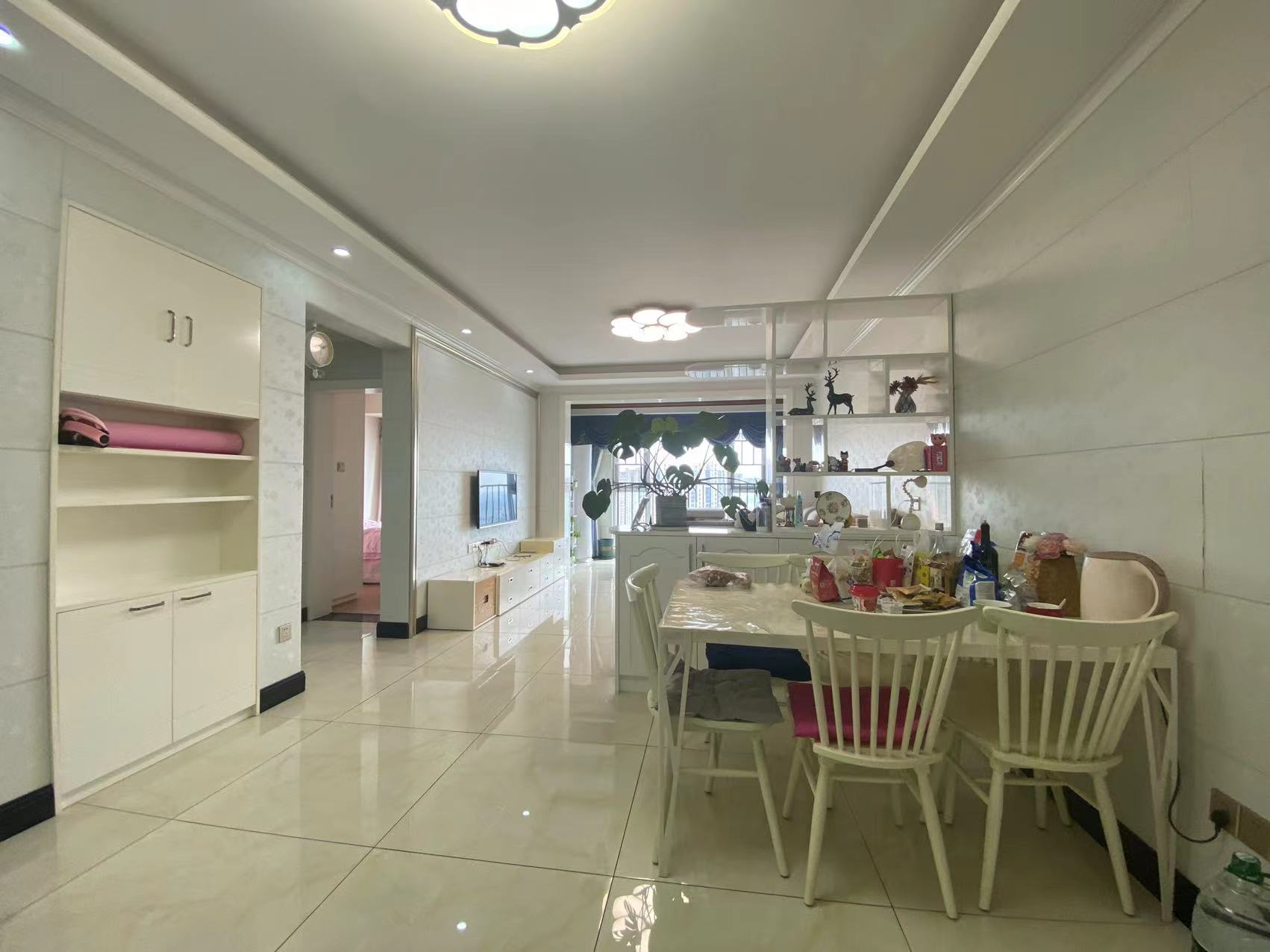 佳兆业金域天下三期 2室2厅1卫 66.0万 佳兆业金域天下三期 2室2厅1卫 66.0万室内图