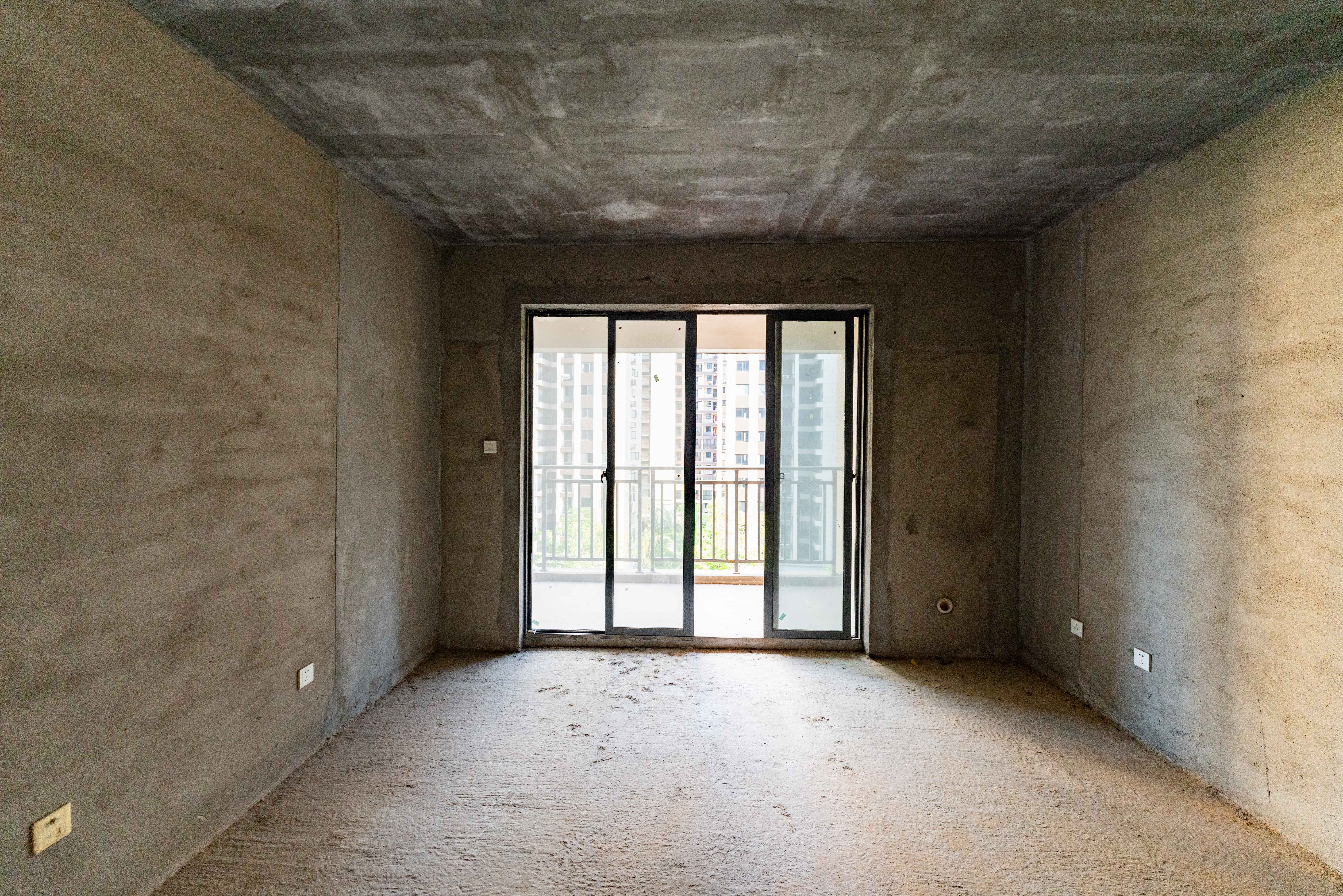 嘉福长安郡（融信澜悦、嘉福好美家园）  5室2厅2卫    135.0万客厅