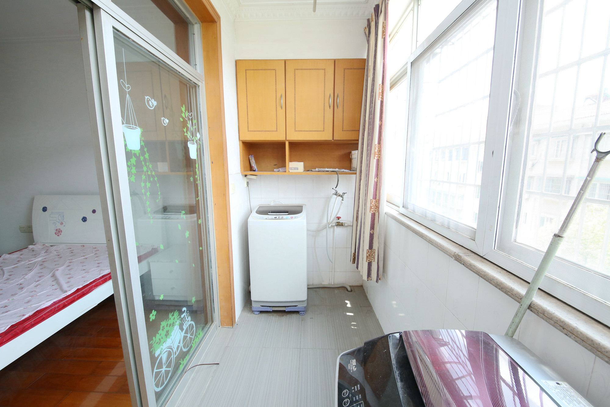 鑫邮小区  2室2厅1卫   78.80万阳台