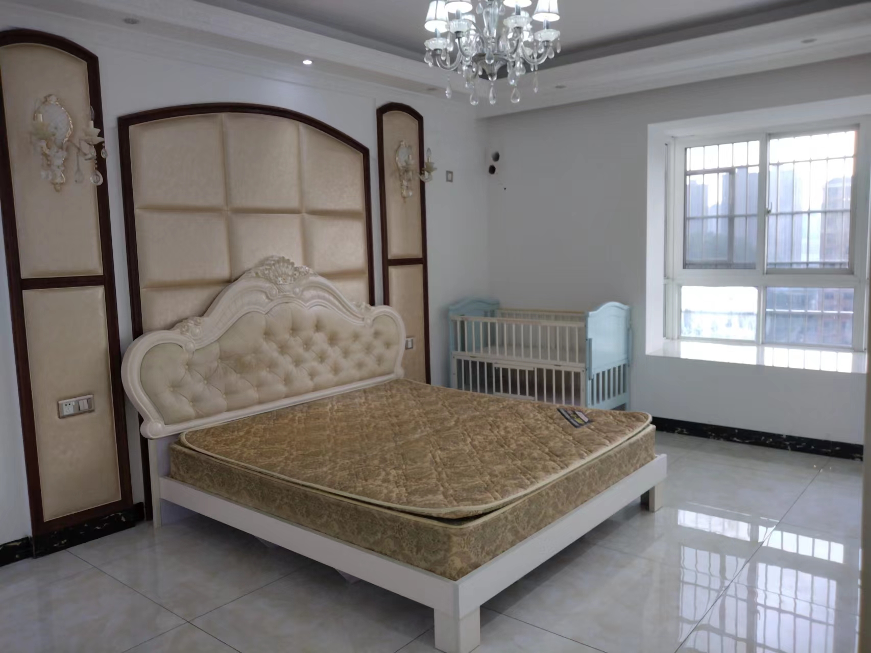 颐景园3期协力小区 3室2厅1卫 71.80万 颐景园3期协力小区 3室2厅1卫 71.80万室内图