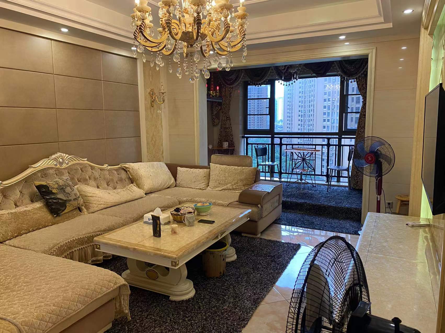 凯旋名门人民中路1006号 4室2厅2卫 115.0万 凯旋名门人民中路1006号 4室2厅2卫 115.0万室内图