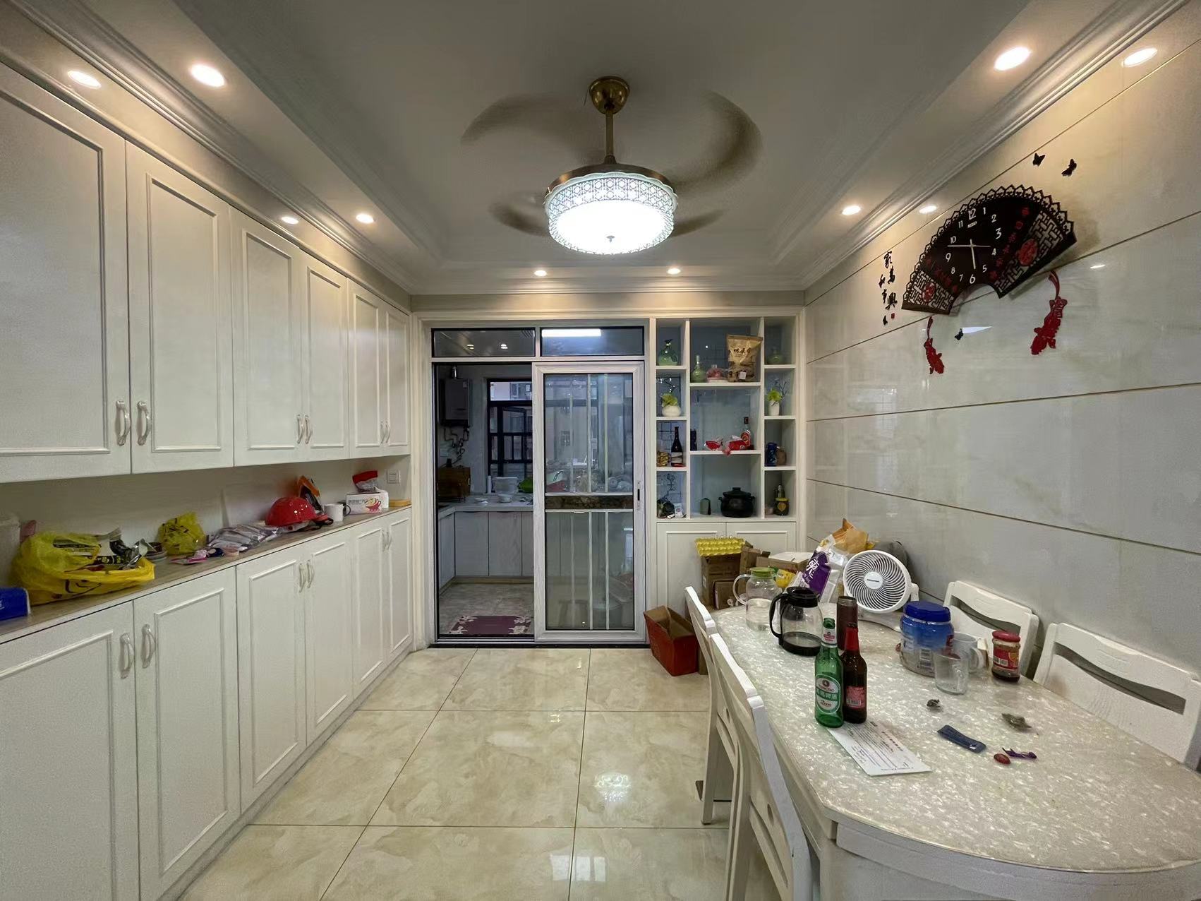 提香蓝岸 3室2厅2卫 86.0万 提香蓝岸 3室2厅2卫 86.0万室内图