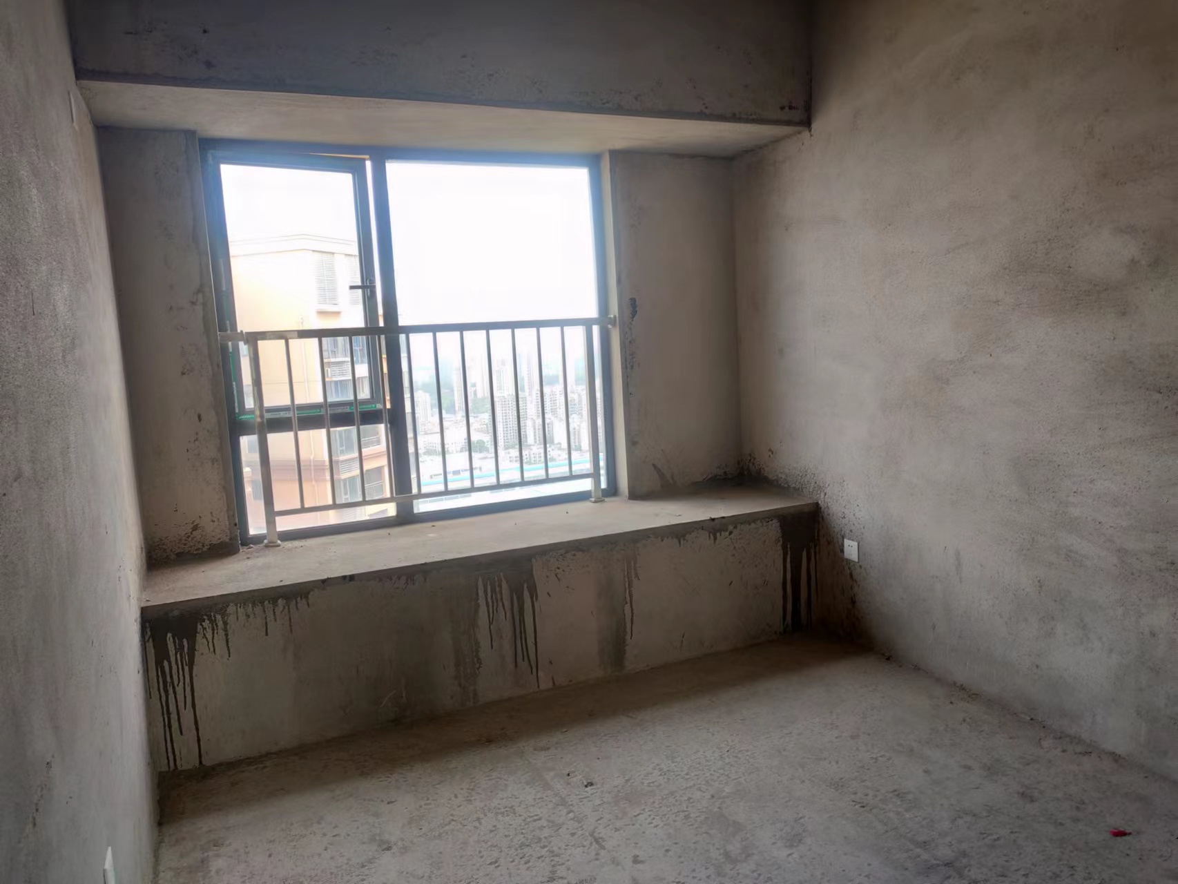 城市公园  4室2厅2卫    58.8万室内图