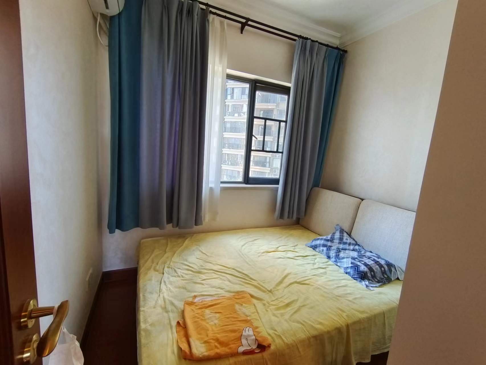 恒大华府  3室2厅2卫    93.8万室内图