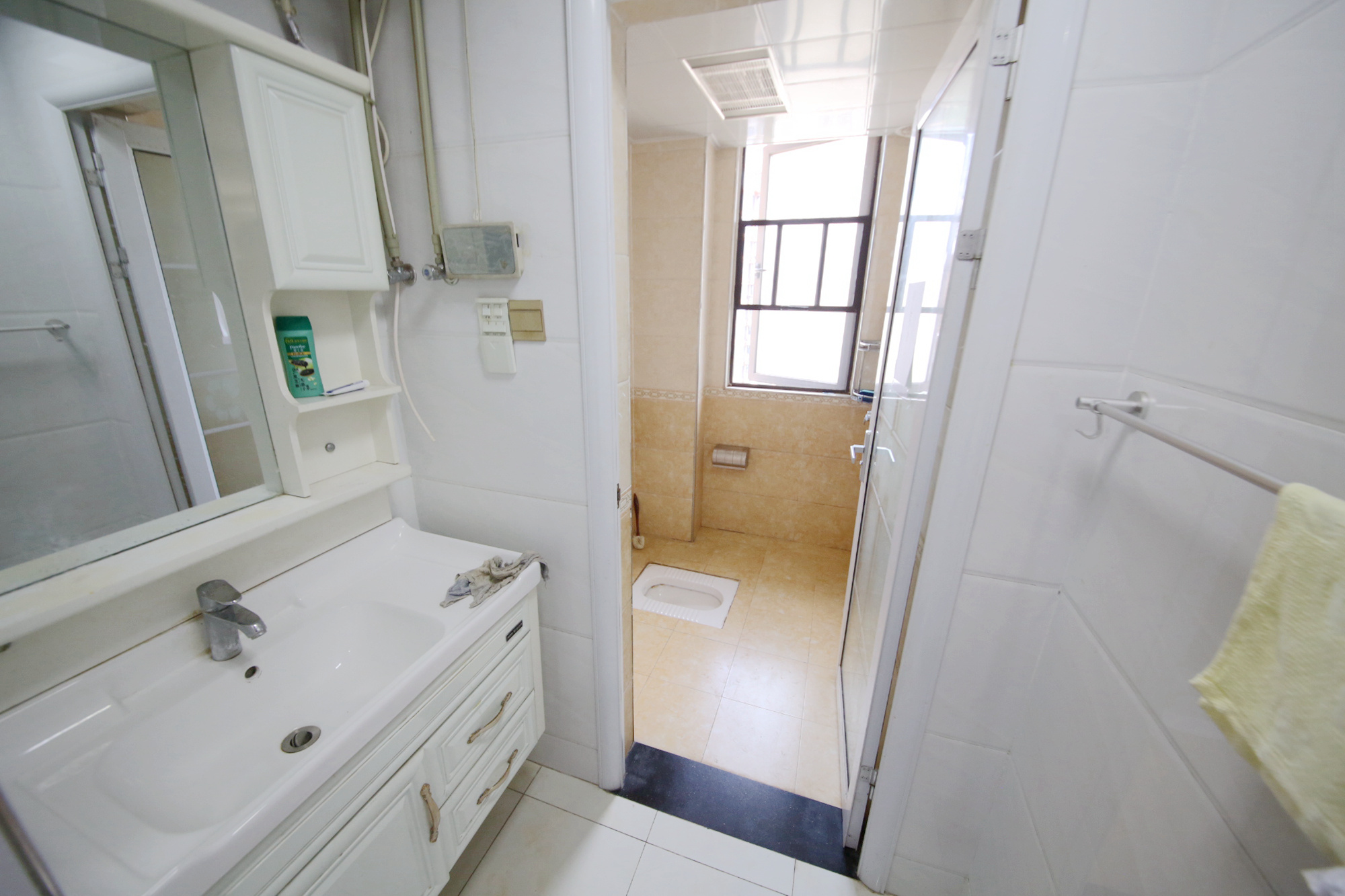 雨花公馆(紫苔名苑)  4室2厅2卫    185.0万卫生间