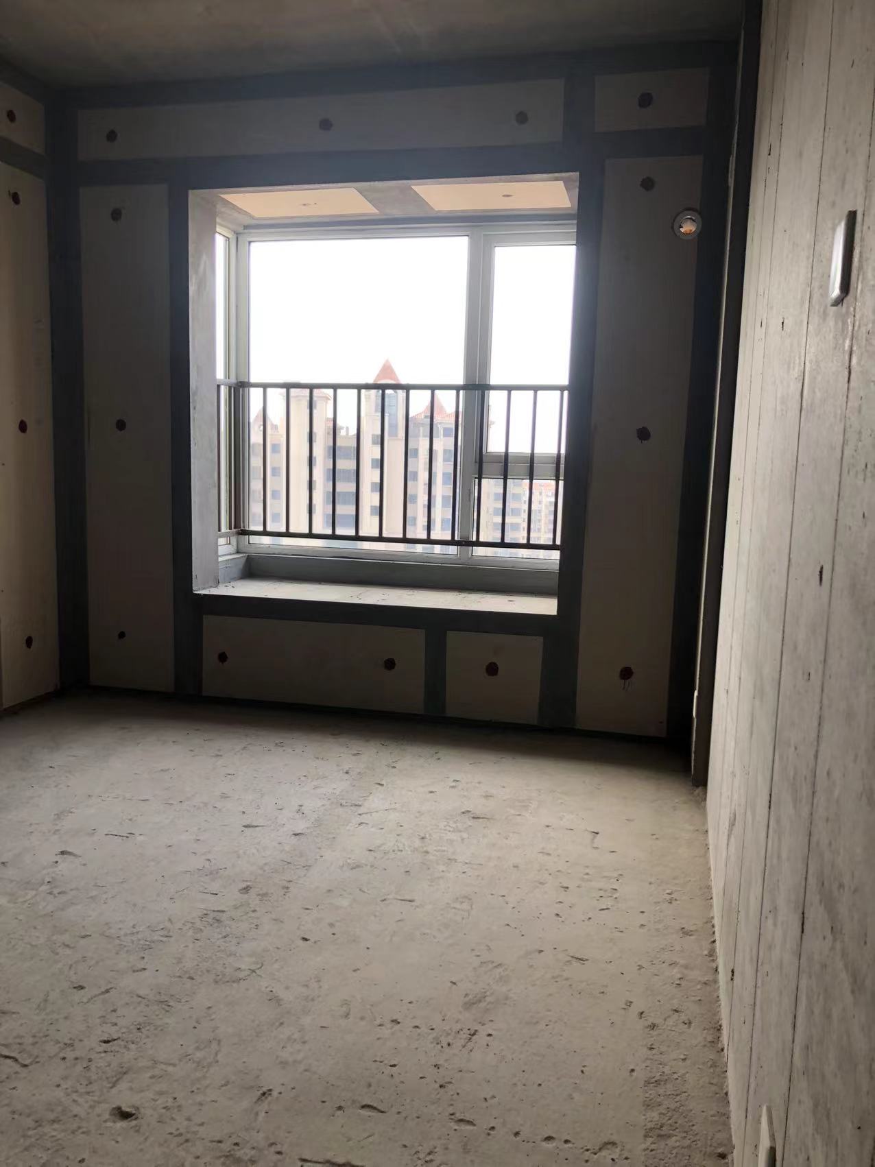 当代尚品苑  4室2厅2卫    117.0万 当代尚品苑  4室2厅2卫    117.0万室内图