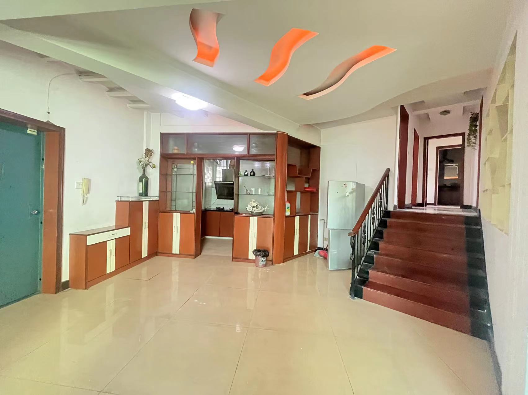 联谊新村 4室2厅2卫 85.0万 联谊新村 4室2厅2卫 85.0万室内图