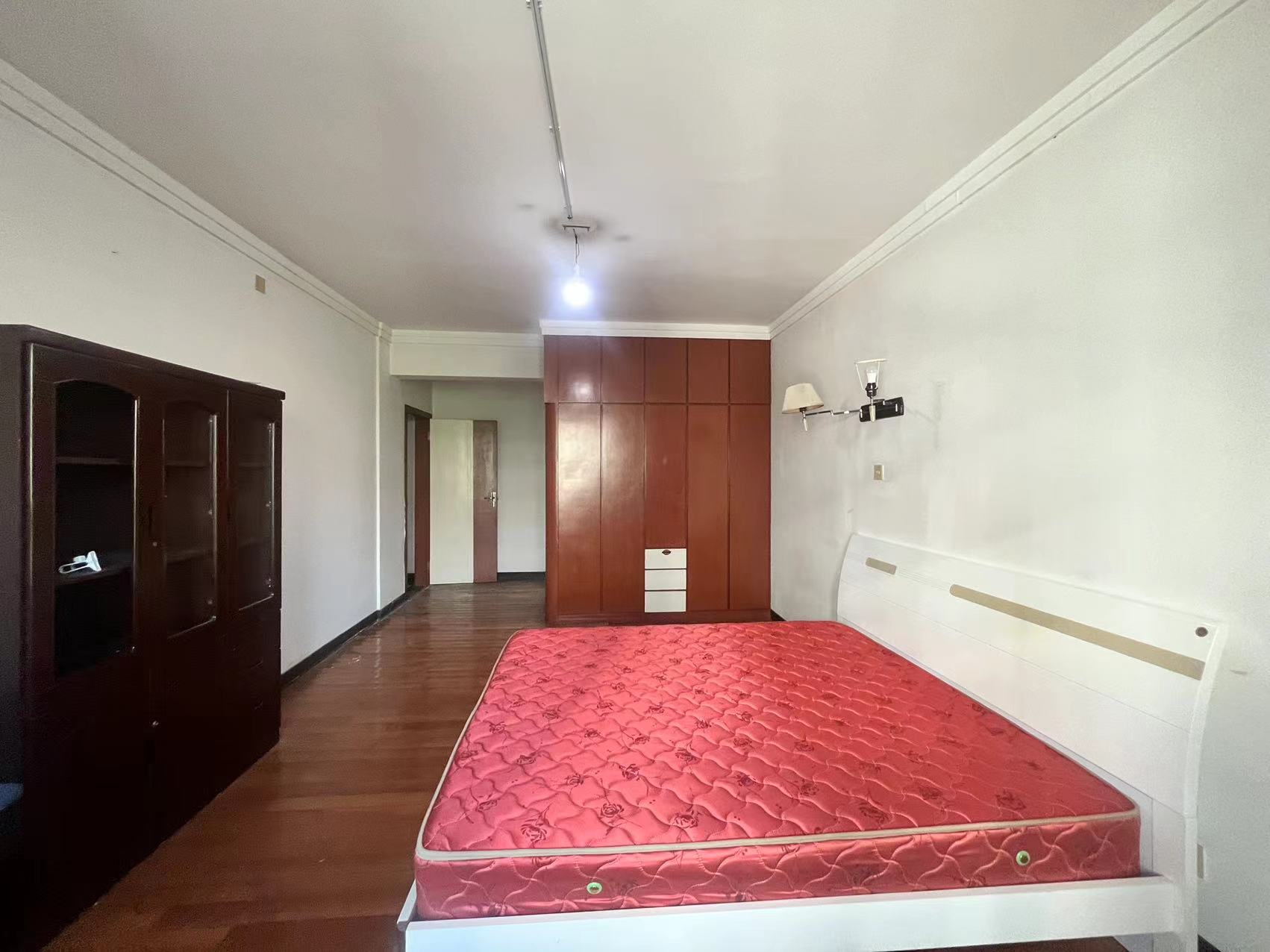 联谊新村 4室2厅2卫 85.0万 联谊新村 4室2厅2卫 85.0万室内图