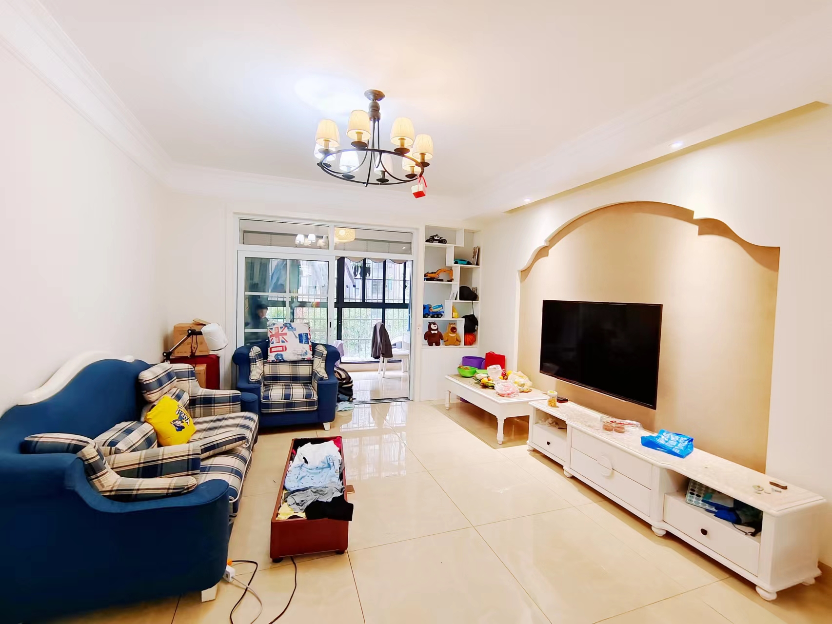 山水文园  3室2厅2卫    89.0万室内图