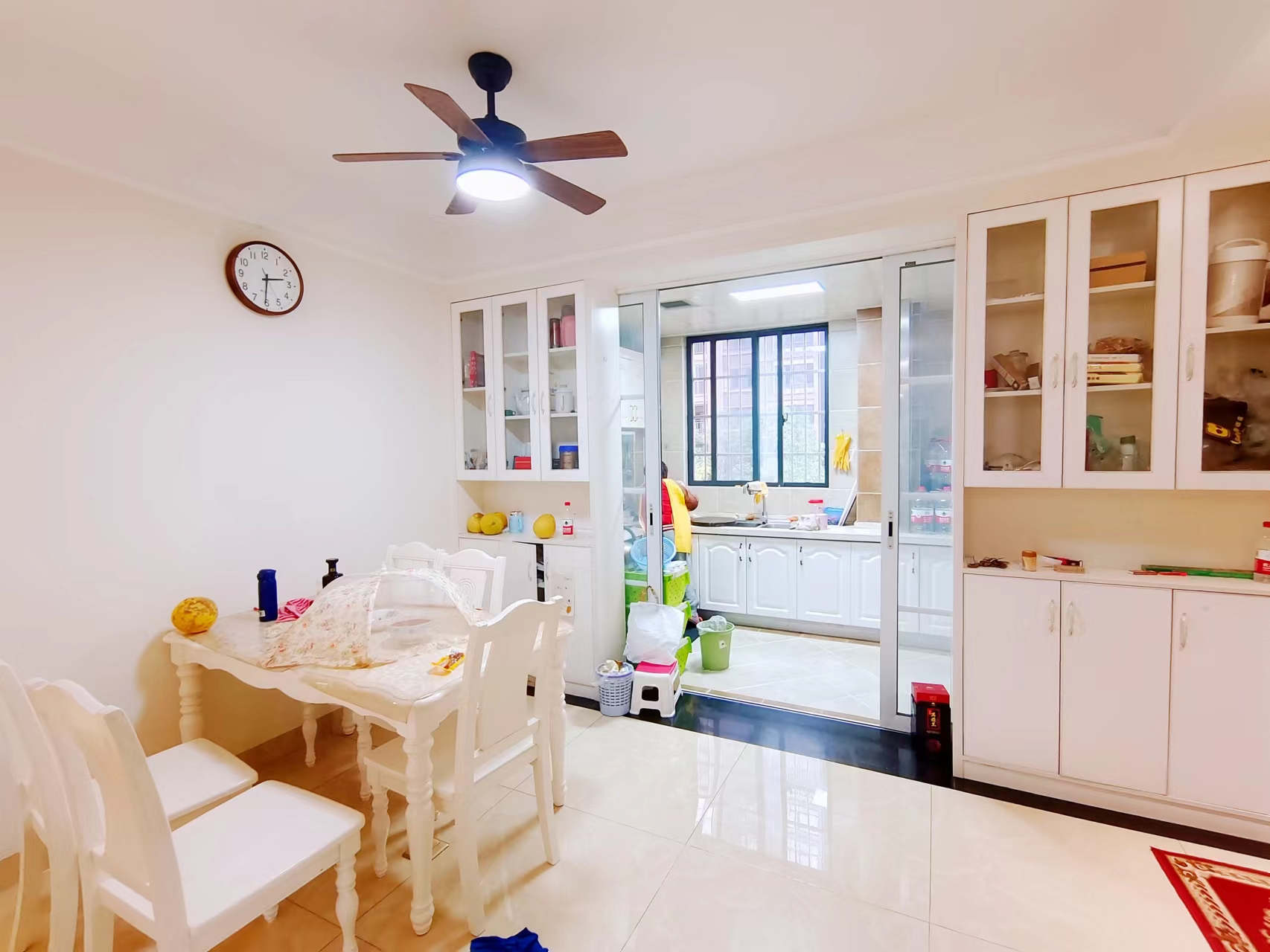 山水文园  3室2厅2卫    89.0万室内图