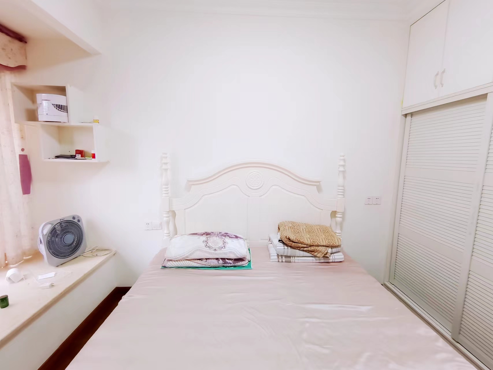 山水文园  3室2厅2卫    89.0万室内图