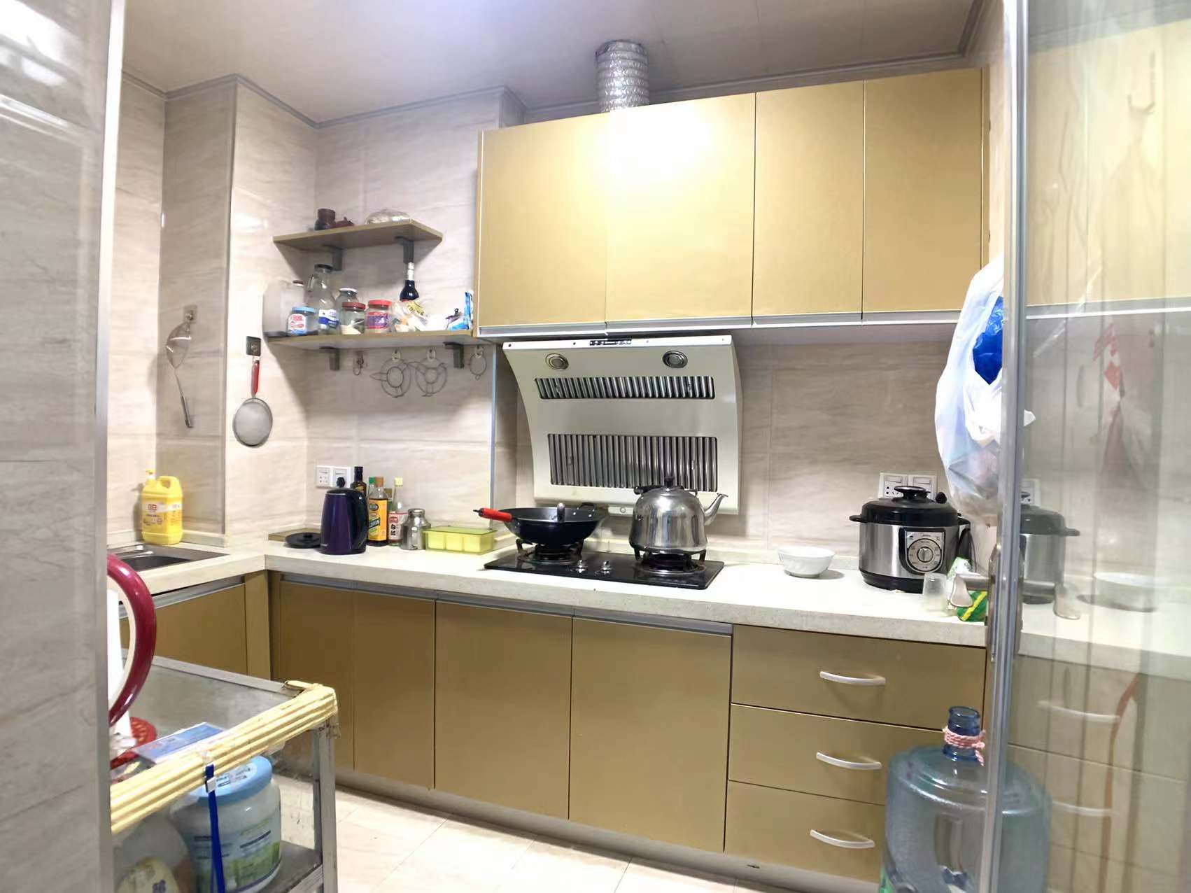 泰山公馆 2室2厅1卫 69.8万 泰山公馆 2室2厅1卫 69.8万室内图