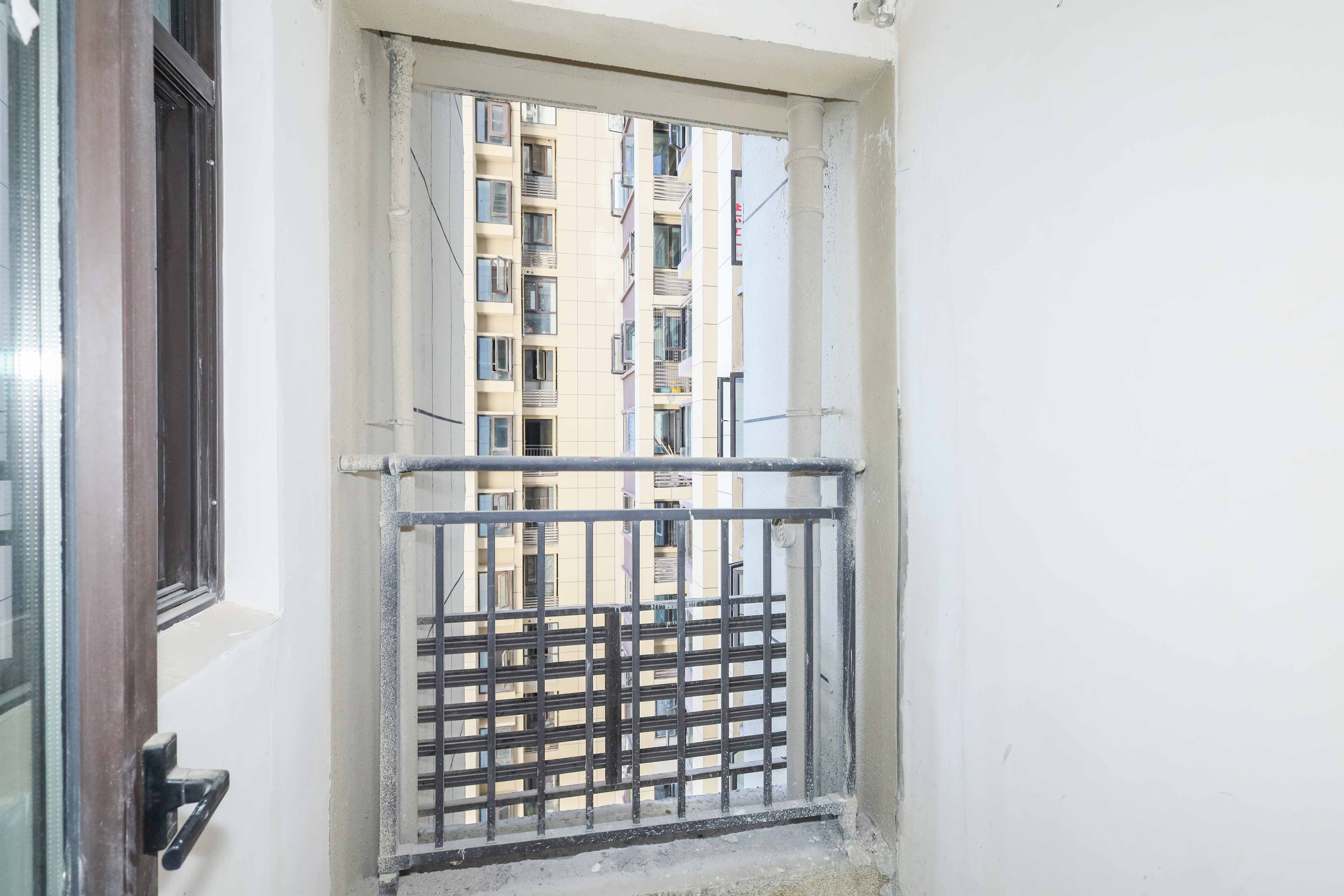 中国铁建梅溪青秀三期  3室2厅2卫   175.00万其他