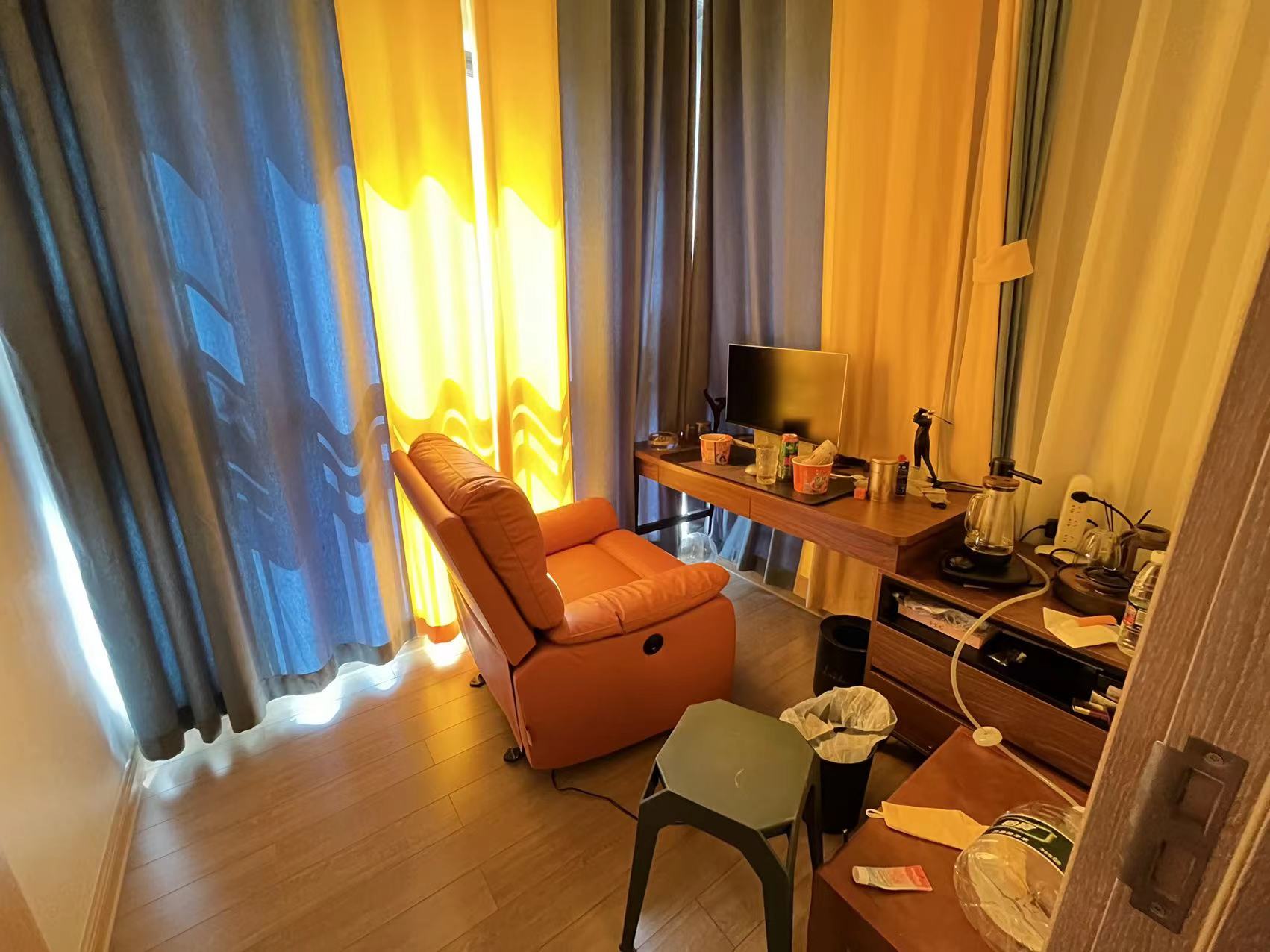 蓝溪谷 4室2厅2卫 99.8万 蓝溪谷 4室2厅2卫 99.8万室内图