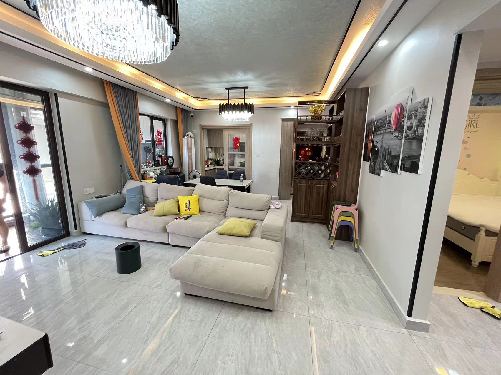 蓝溪谷 4室2厅2卫 99.8万 蓝溪谷 4室2厅2卫 99.8万室内图