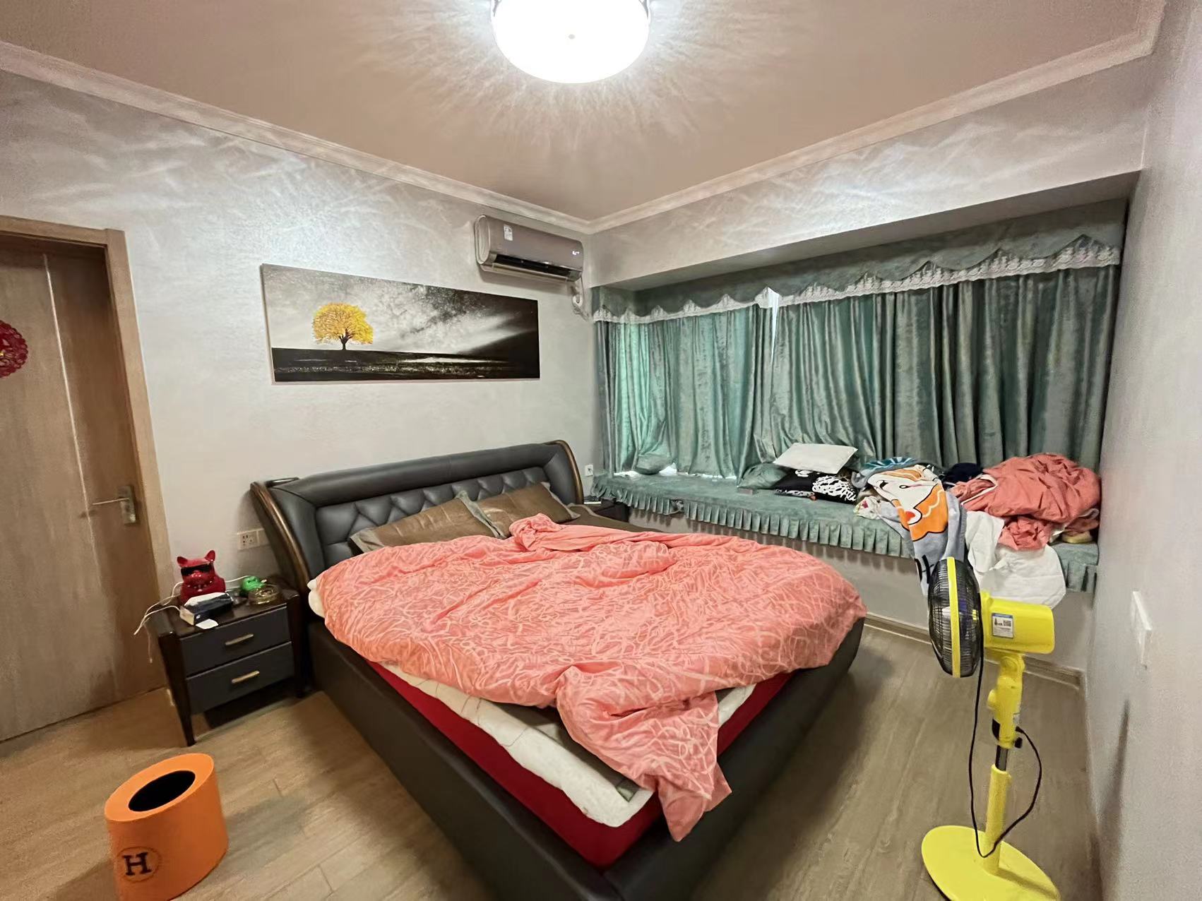 蓝溪谷 4室2厅2卫 99.8万 蓝溪谷 4室2厅2卫 99.8万室内图