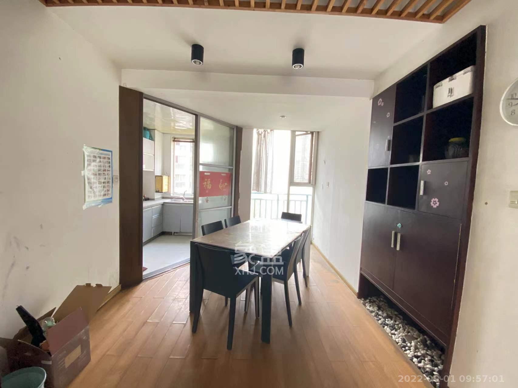 长房东郡 3室2厅1卫 3200.0元/月 长房东郡 3室2厅1卫 3200.0元/月室内图