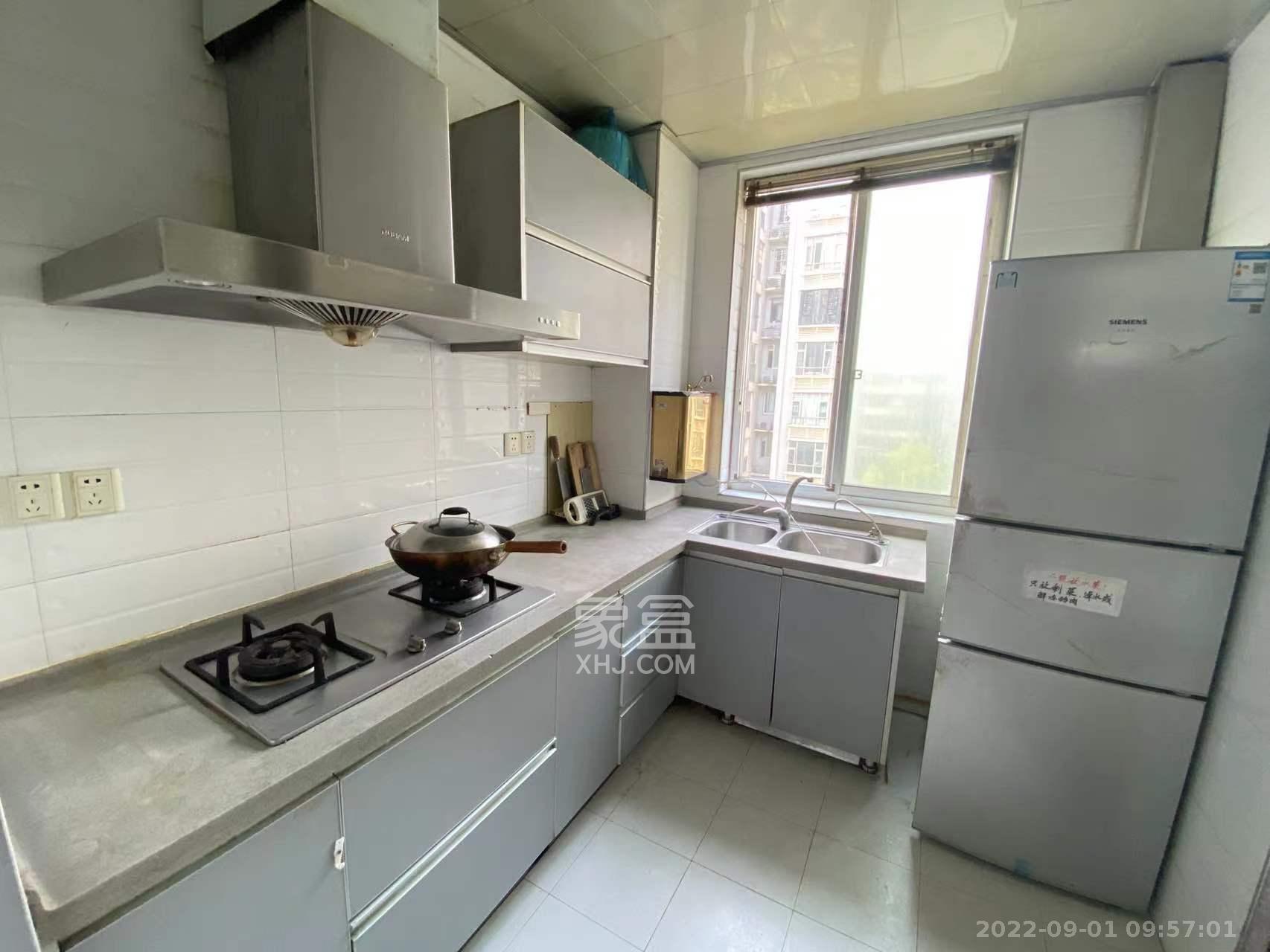 长房东郡 3室2厅1卫 3200.0元/月 长房东郡 3室2厅1卫 3200.0元/月室内图