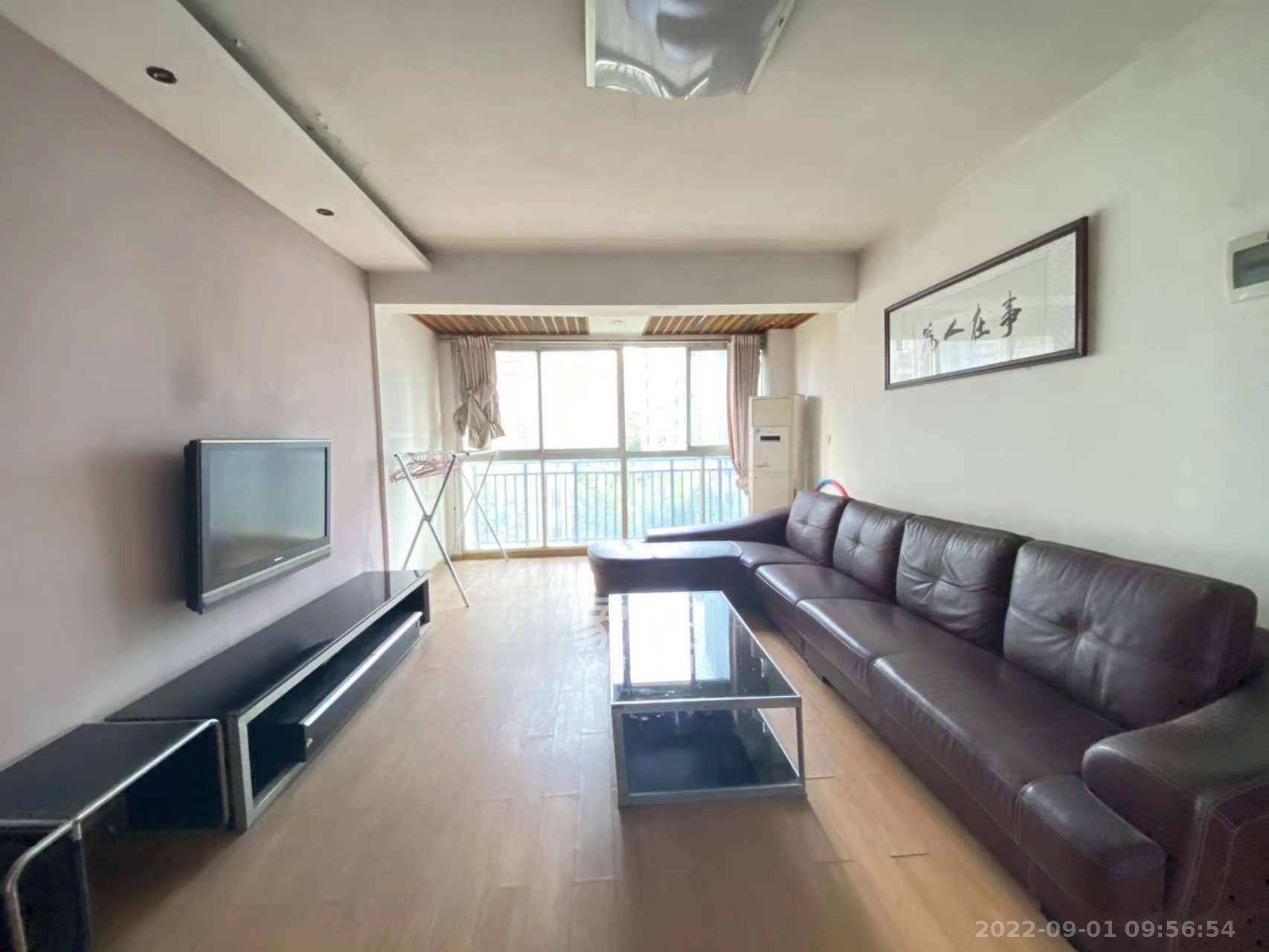 长房东郡 3室2厅1卫 3200.0元/月 长房东郡 3室2厅1卫 3200.0元/月室内图