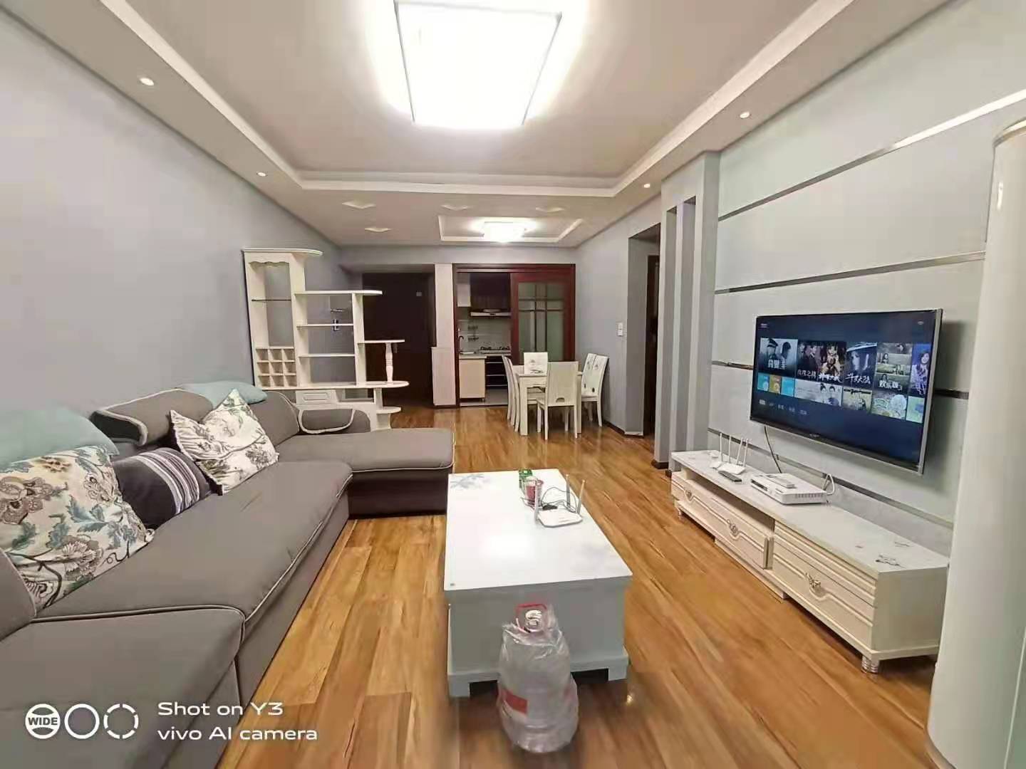 中天会展城B区  2室2厅1卫   2900.00元/月户型图