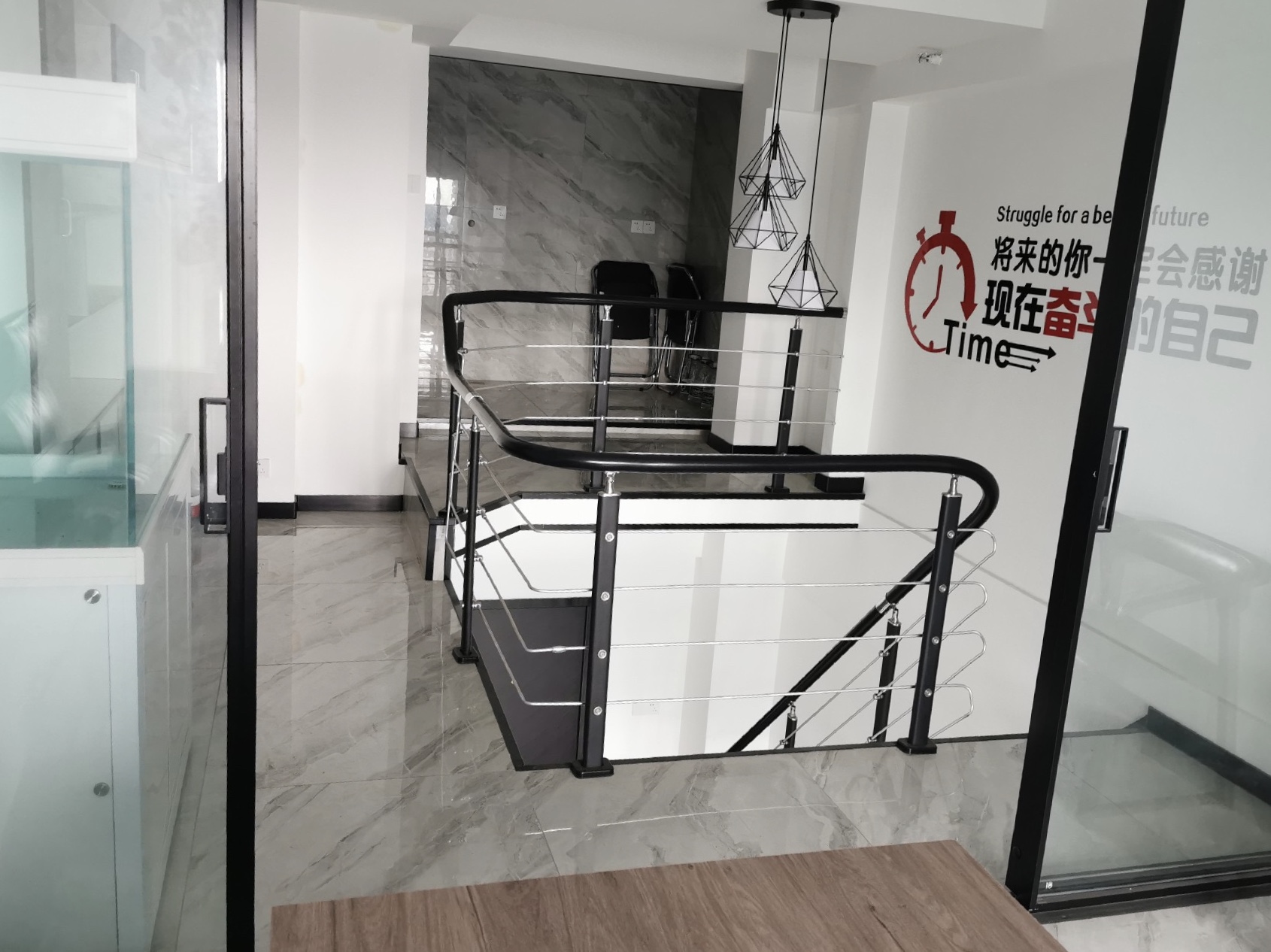 金融城二期(金融派公寓)  2室1厅1卫   2800.00元/月室内图
