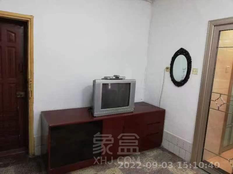 桥头社区  2室1厅1卫   1200.00元/月室内图