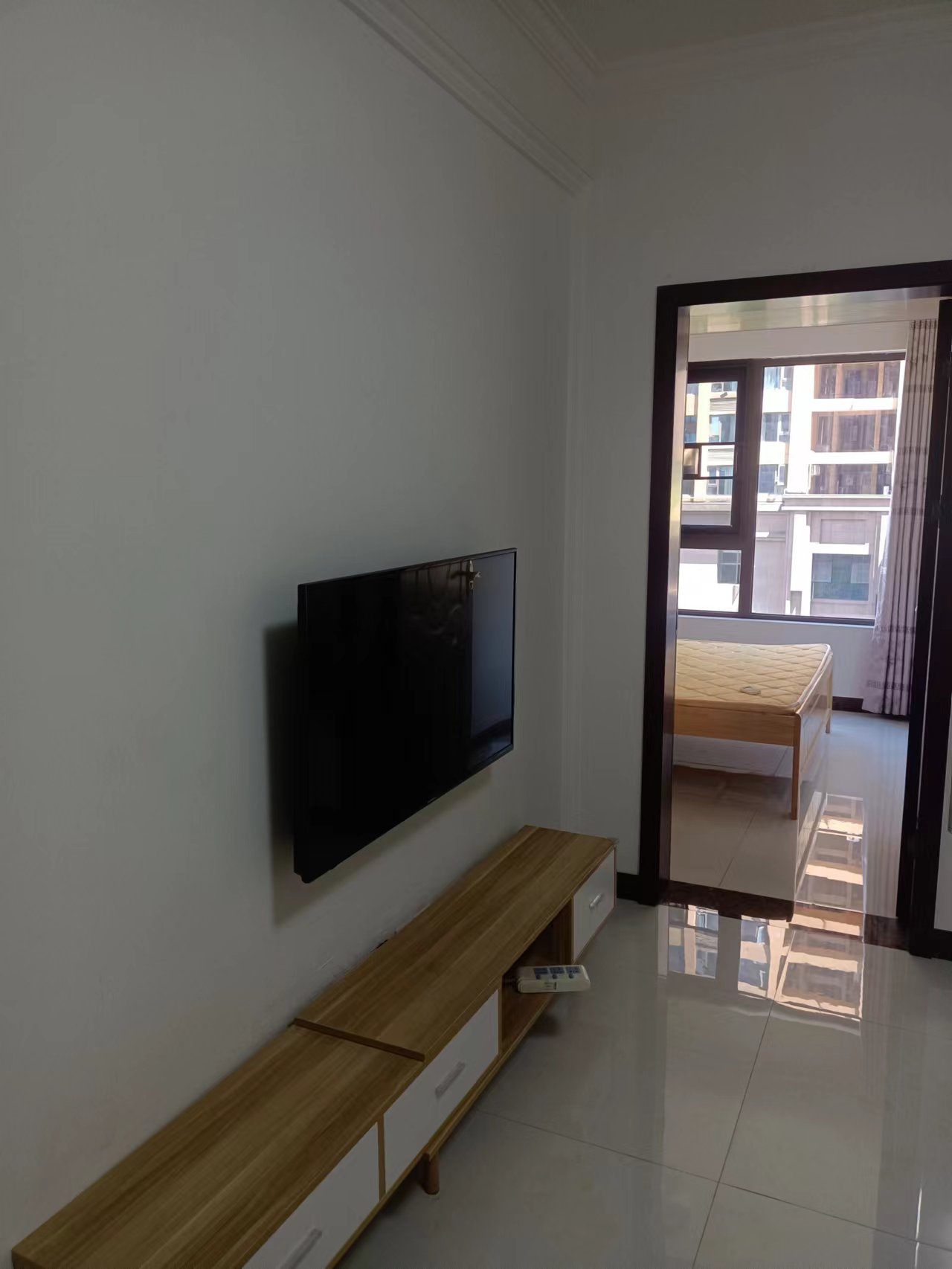 东成樽品首尔  1室1厅1卫   2000.00元/月室内图