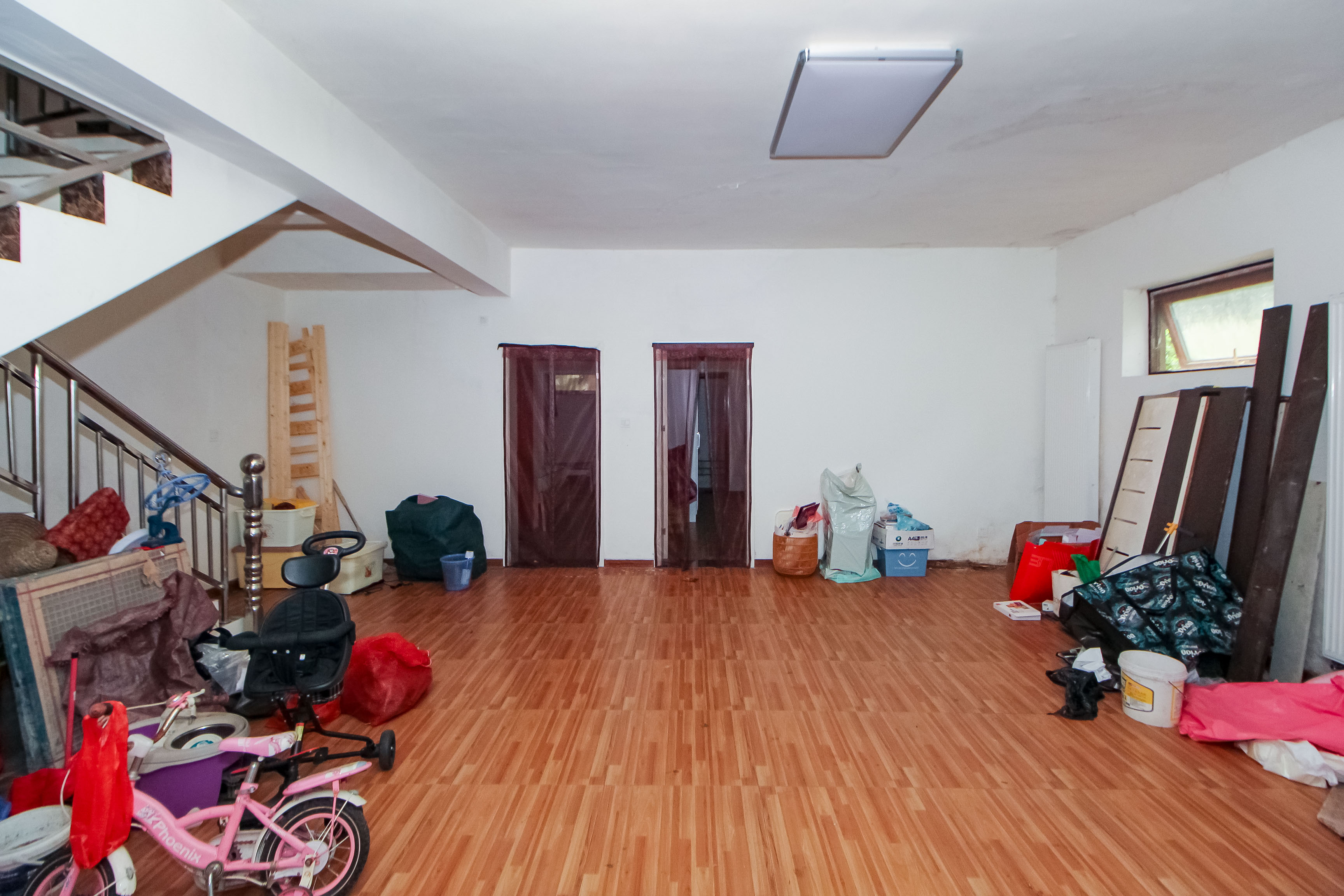 麓山恋迪亚溪谷  6室3厅4卫    455.0万其他