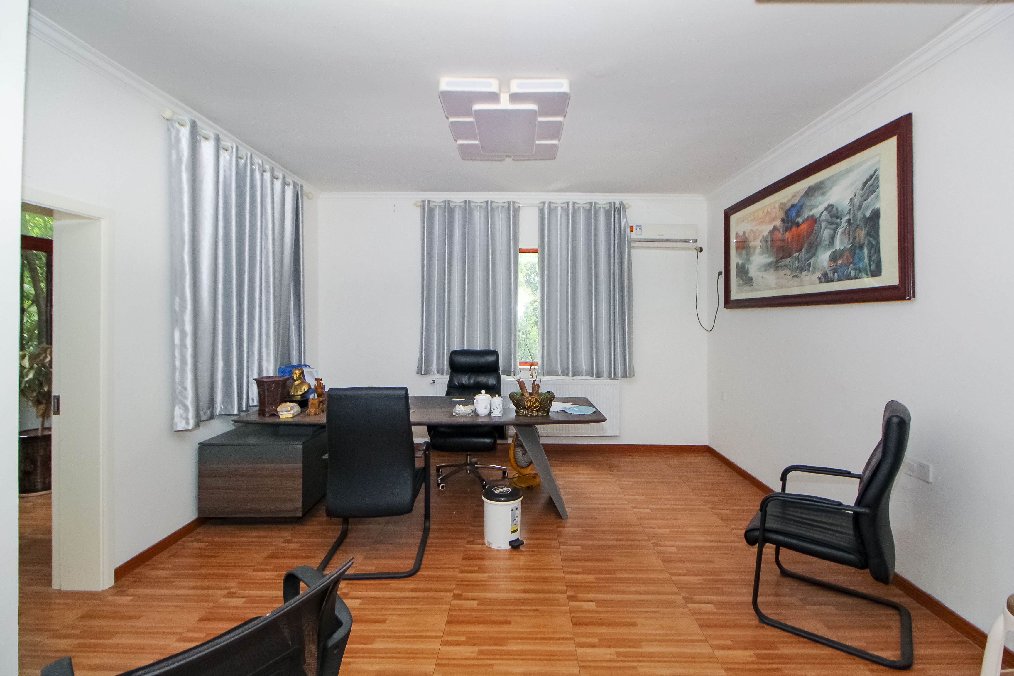 麓山恋迪亚溪谷  6室3厅4卫    455.0万其他