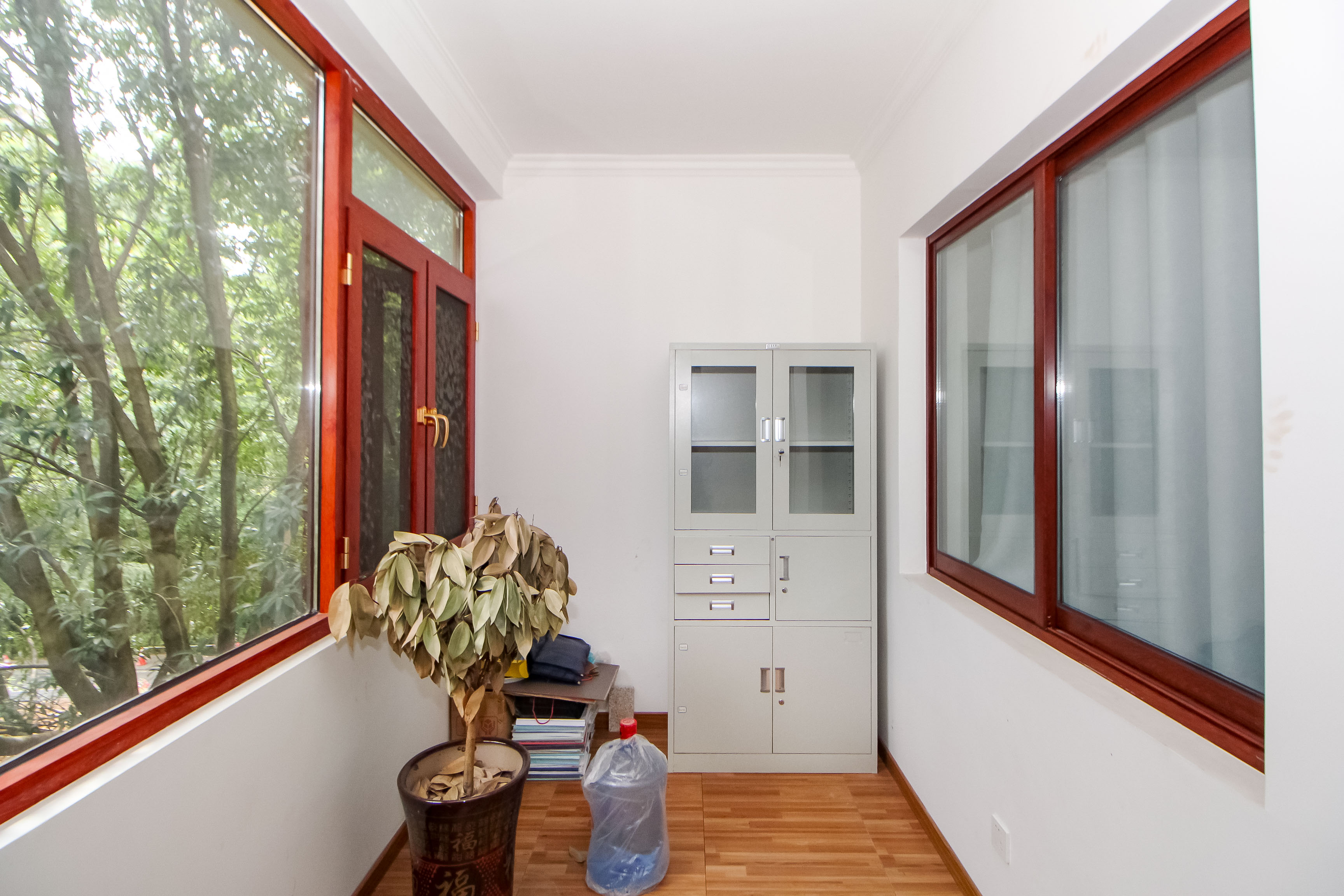 麓山恋迪亚溪谷  6室3厅4卫    455.0万其他