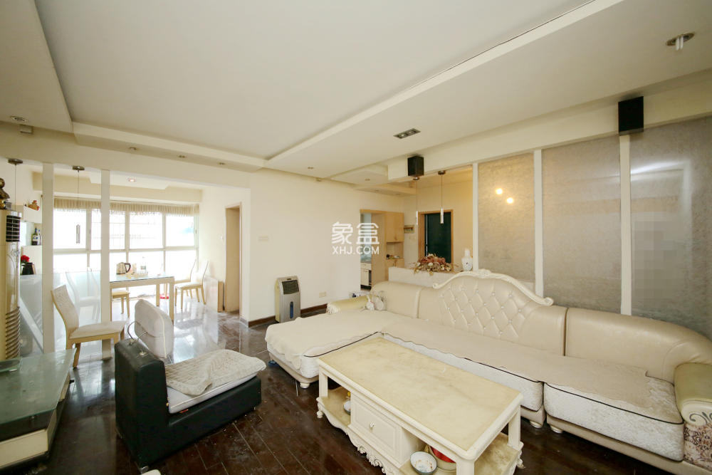 學(xué)宮街商住樓  3室2廳2衛(wèi)   100.00萬