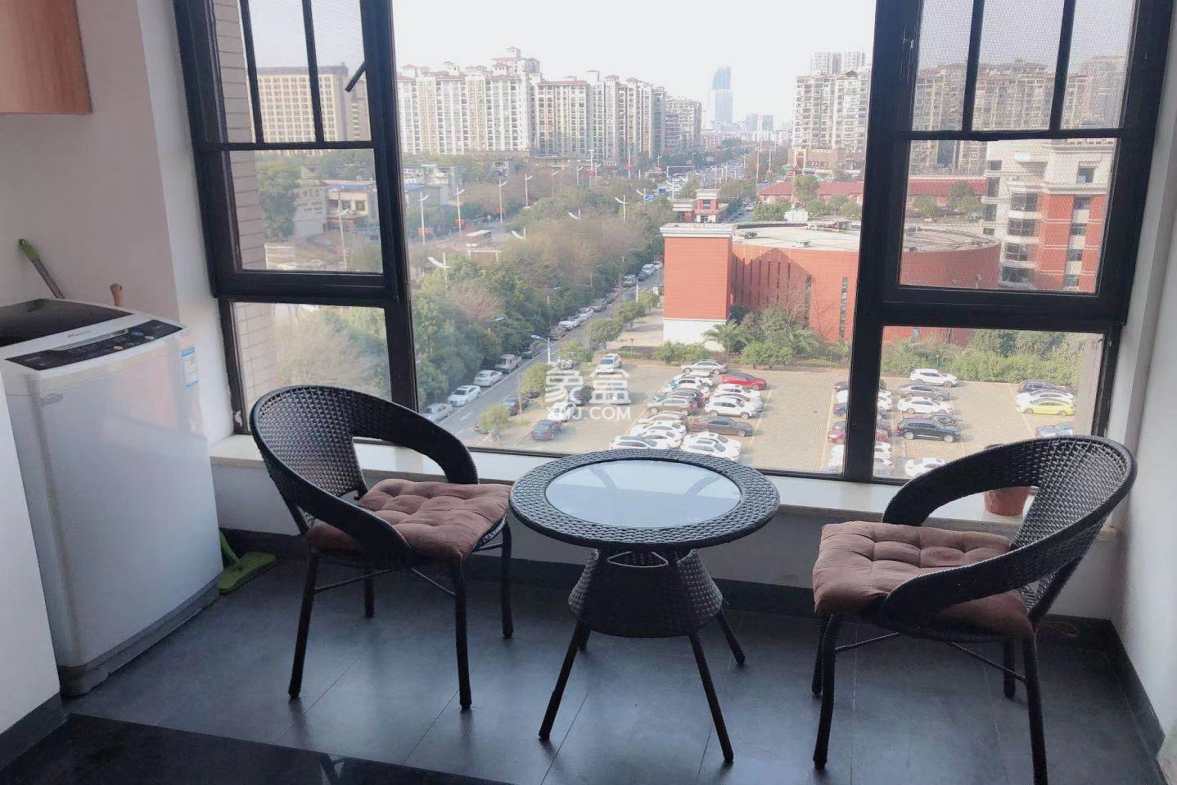 中泰财富湘江 1室1厅1卫 22.0万 中泰财富湘江 1室1厅1卫 22.0万室内图