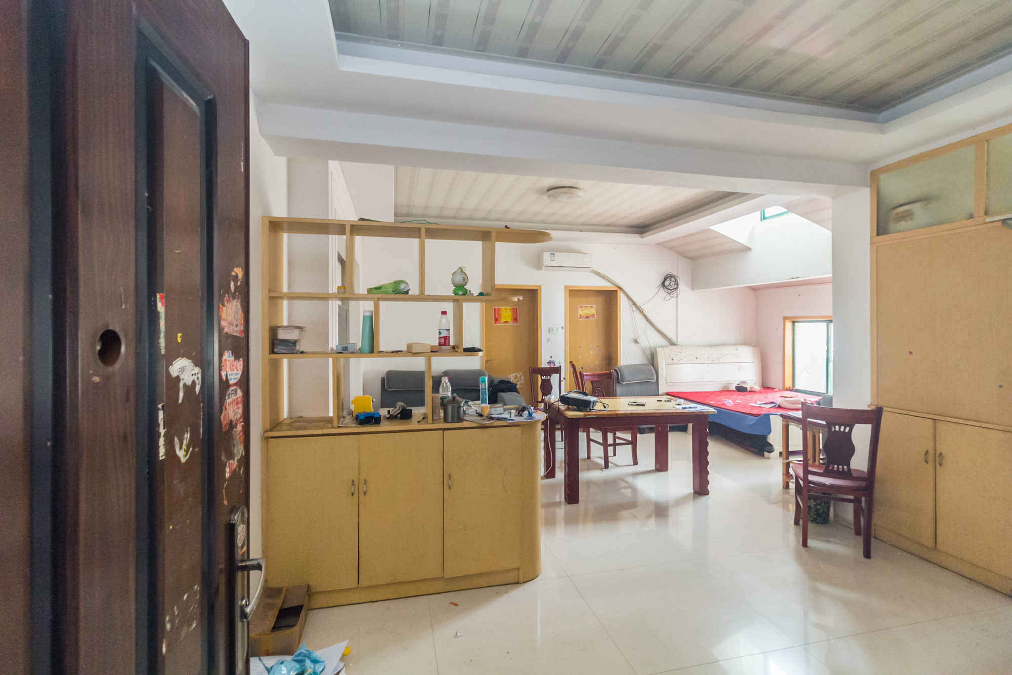 星沙国际物流园/泉星社区 4室2厅2卫 64.8万 星沙国际物流园/泉星社区 4室2厅2卫 64.8万客厅