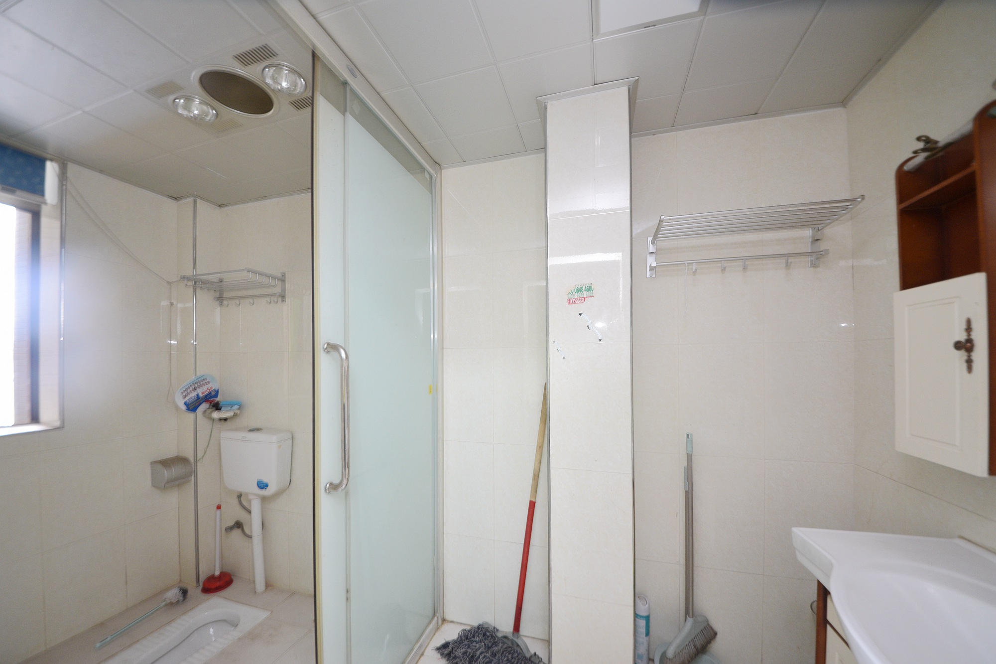 城南郡  4室2厅2卫   172.00万卫生间