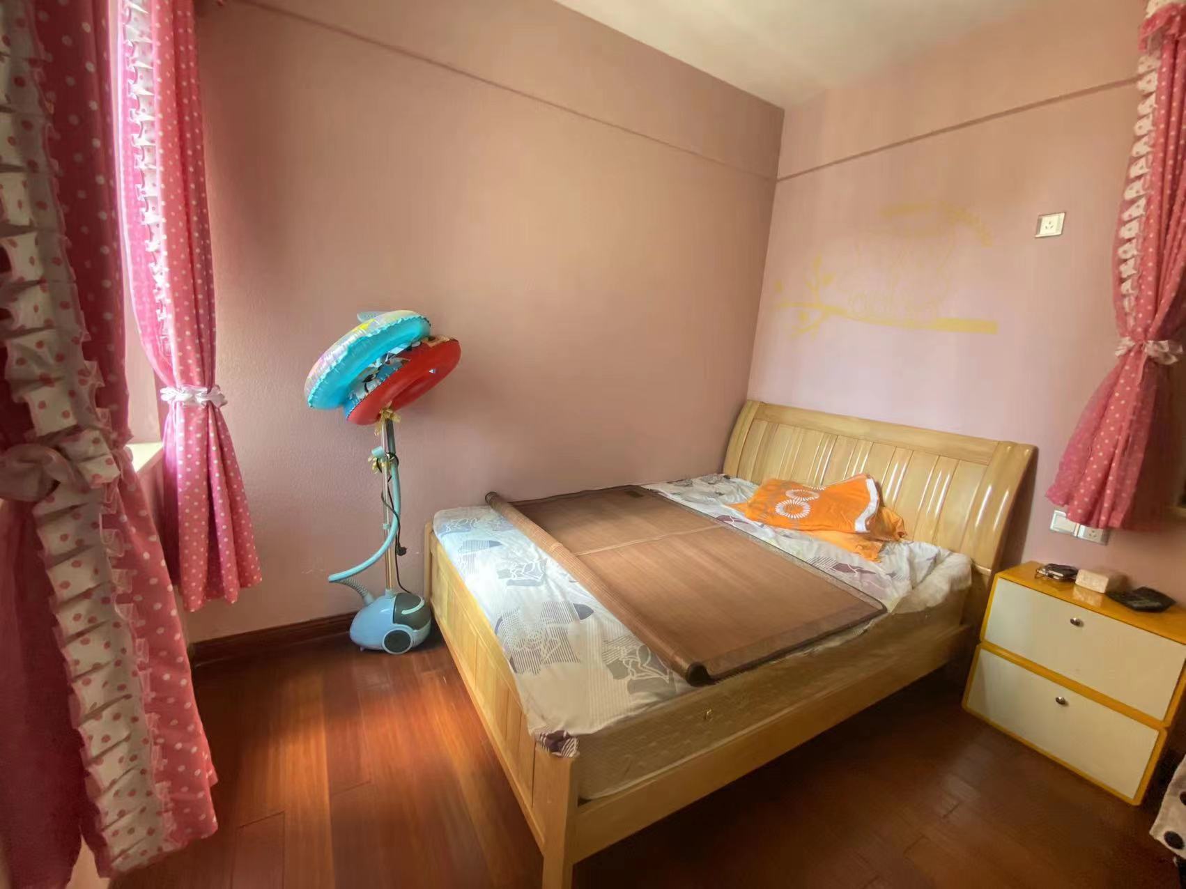 泰山公馆 2室2厅1卫 68.0万 泰山公馆 2室2厅1卫 68.0万室内图