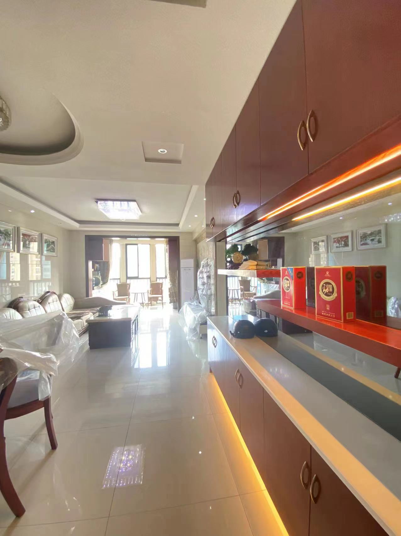 泰山公馆 2室2厅1卫 68.0万 泰山公馆 2室2厅1卫 68.0万室内图